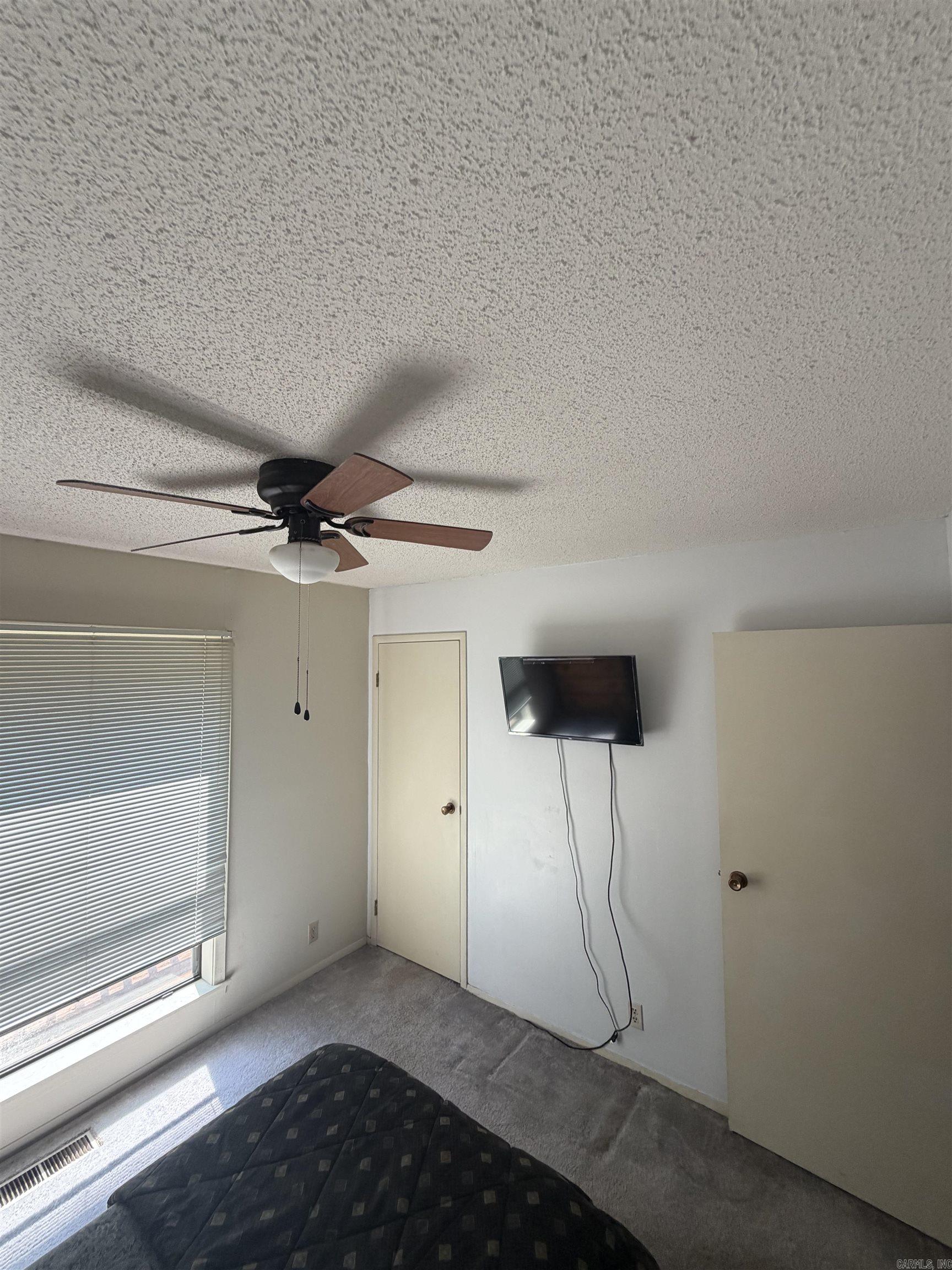 135 Hillview #79 Property Photo 16