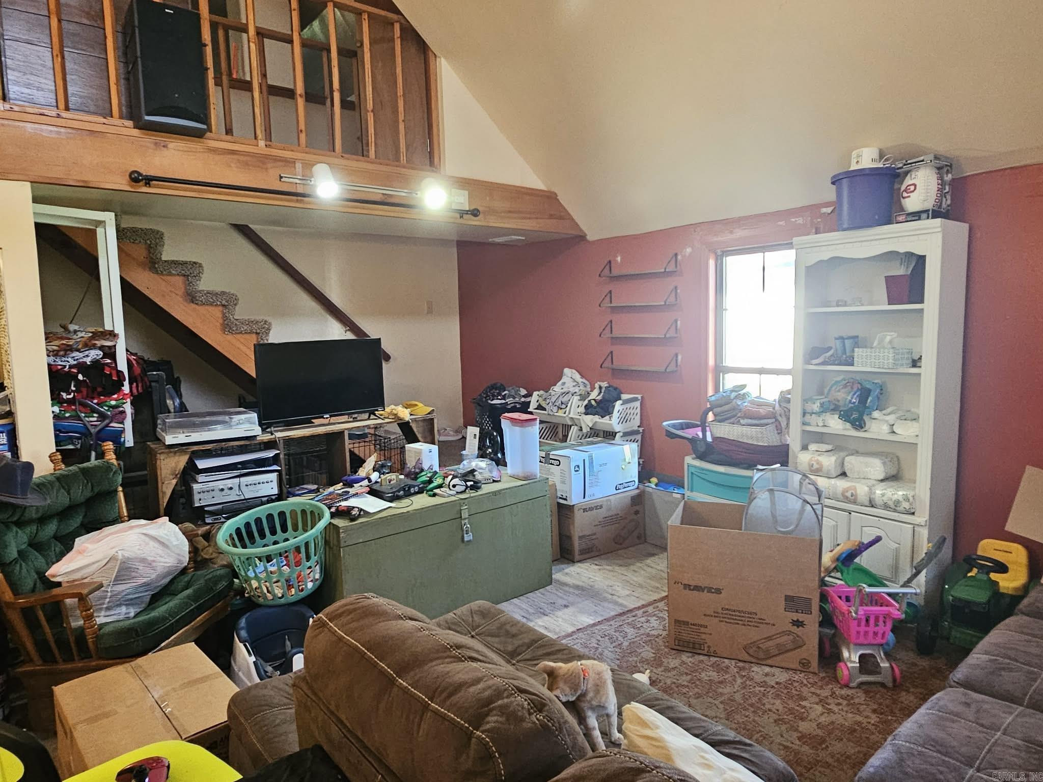 157 E Warren Street Property Photo 2