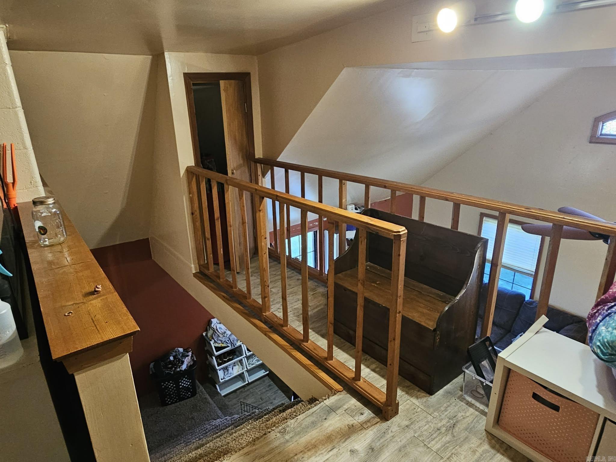 157 E Warren Street Property Photo 7