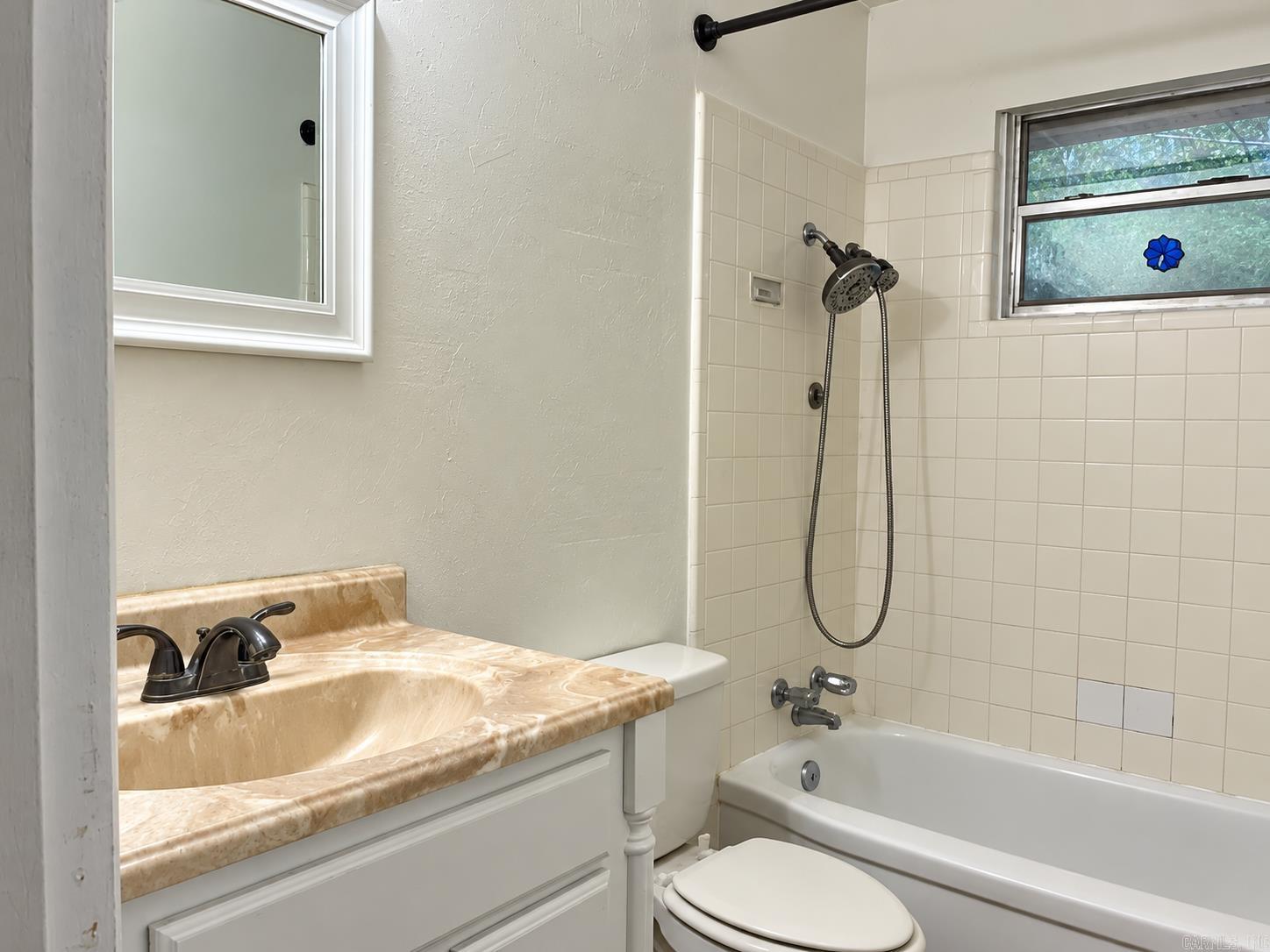 427 Sierra Madre Drive Property Photo 10