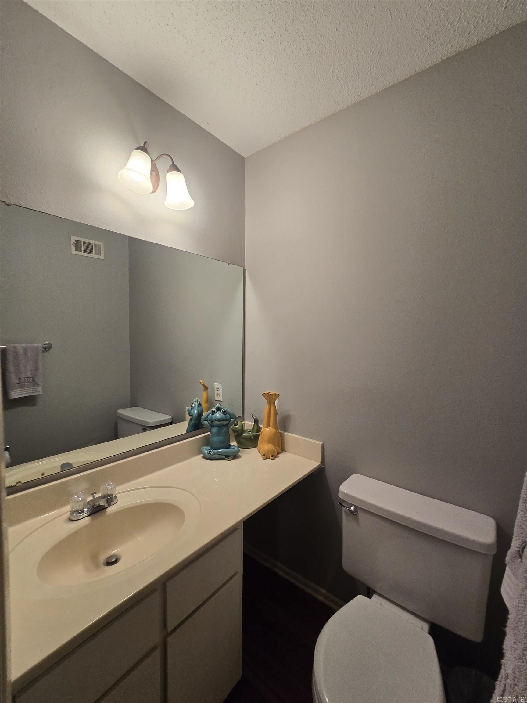 104 Chelsea Drive 36 Property Photo 11