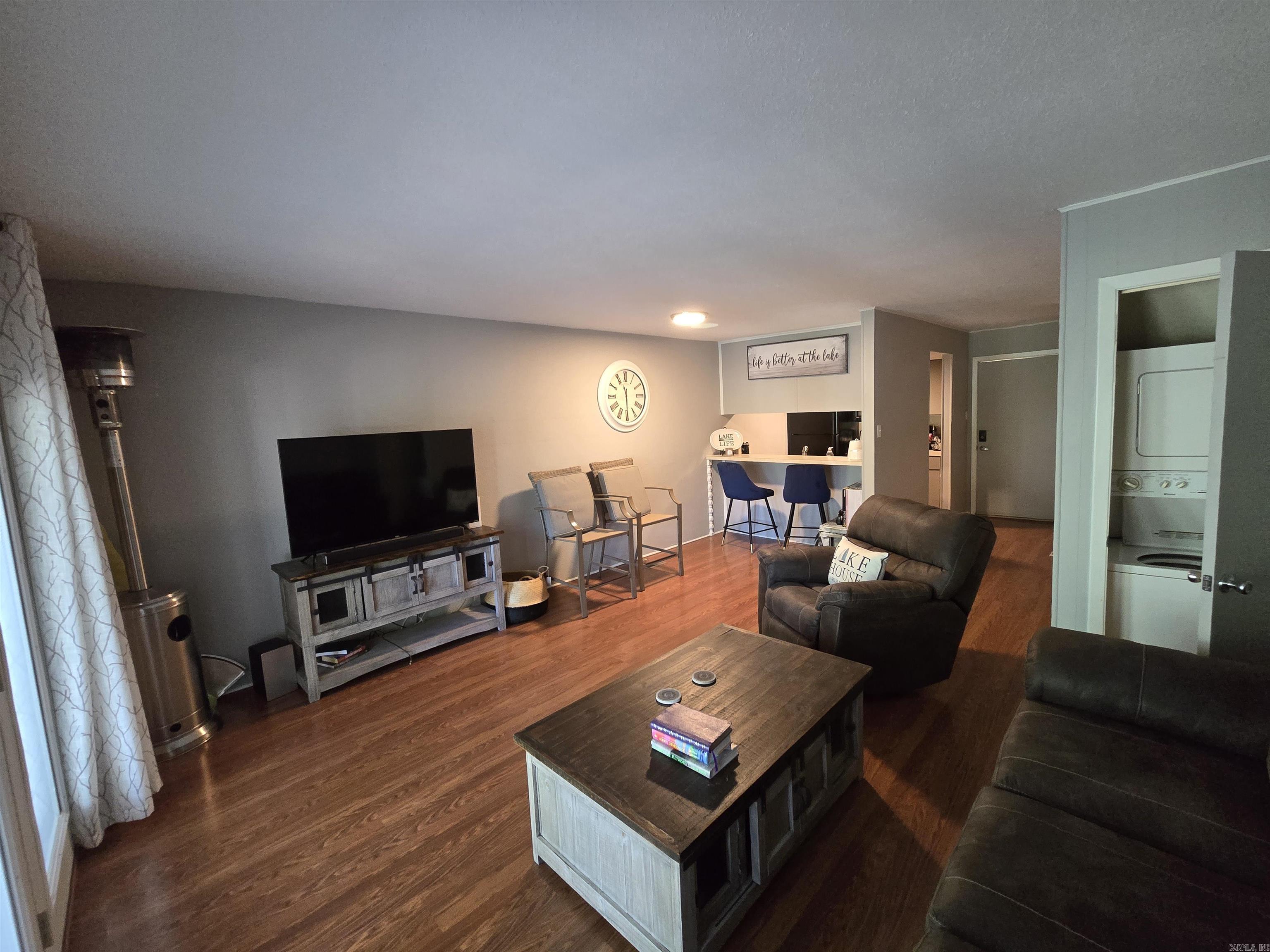 104 Chelsea Drive 36 Property Photo 14