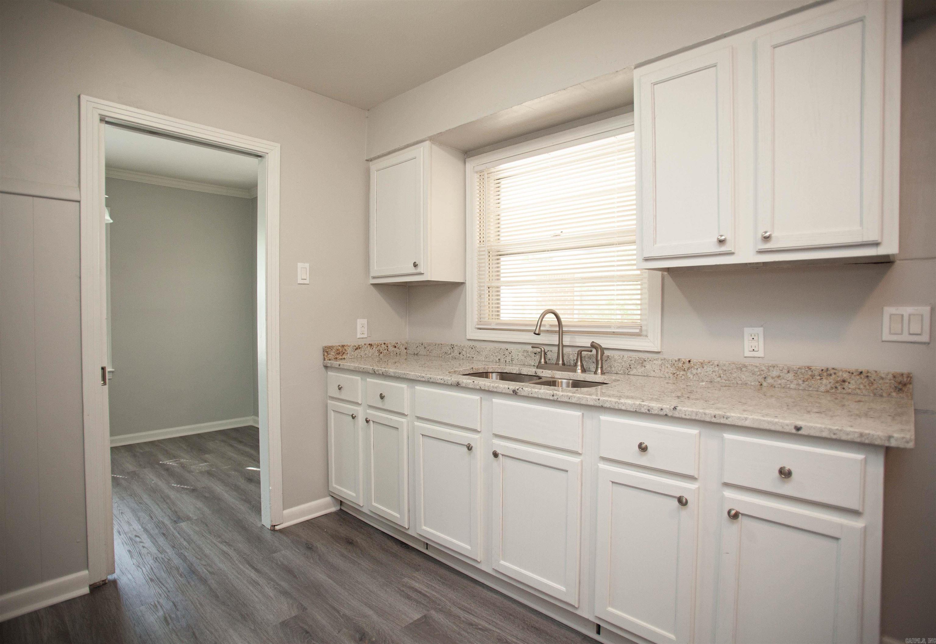 538 Water Street Property Photo 4
