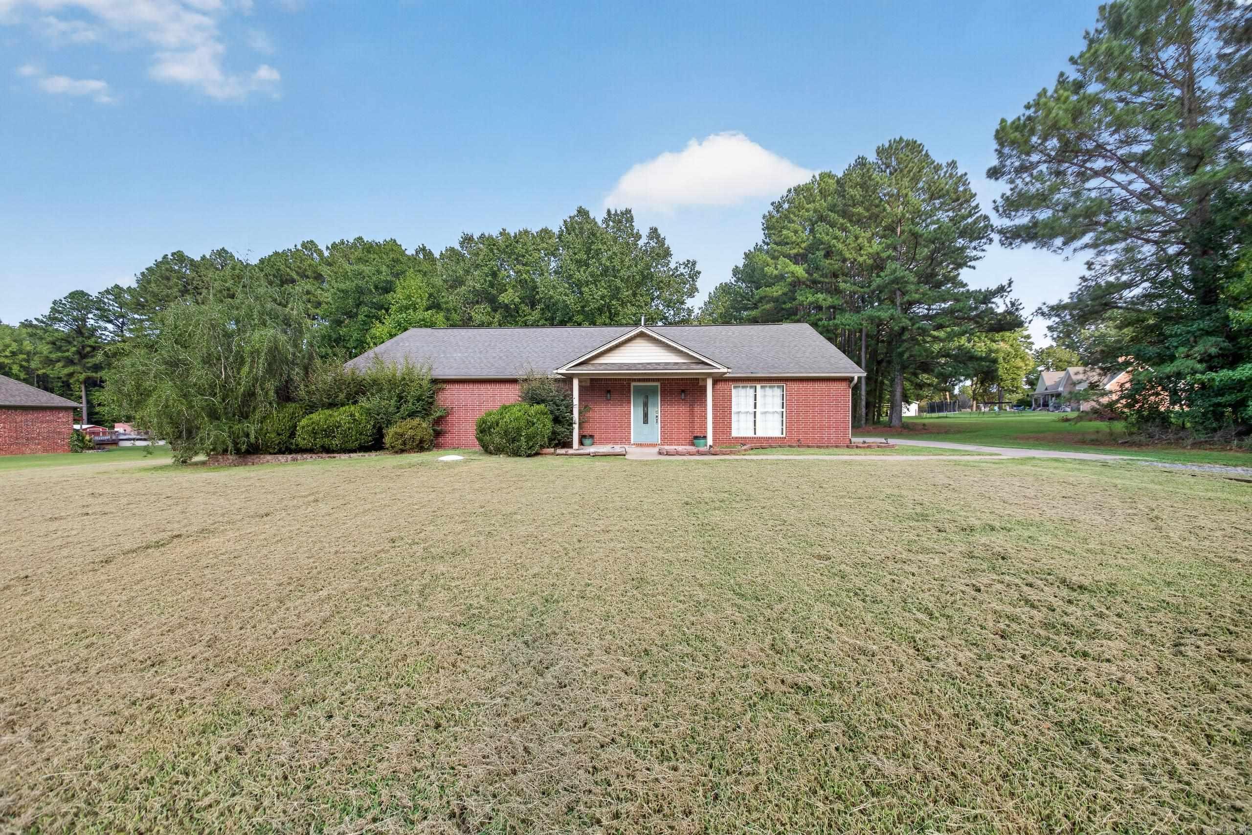 85 Williamsburg Cove Property Photo 2