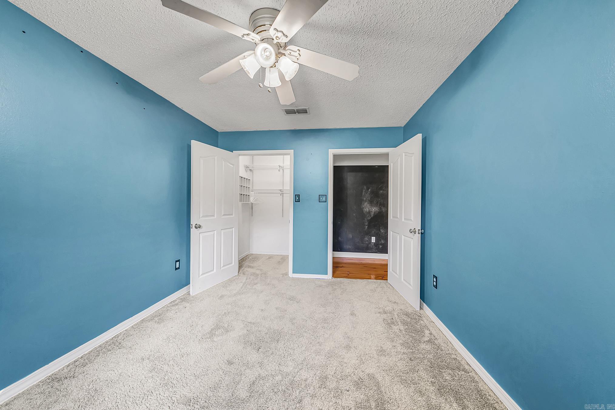 85 Williamsburg Cove Property Photo 24
