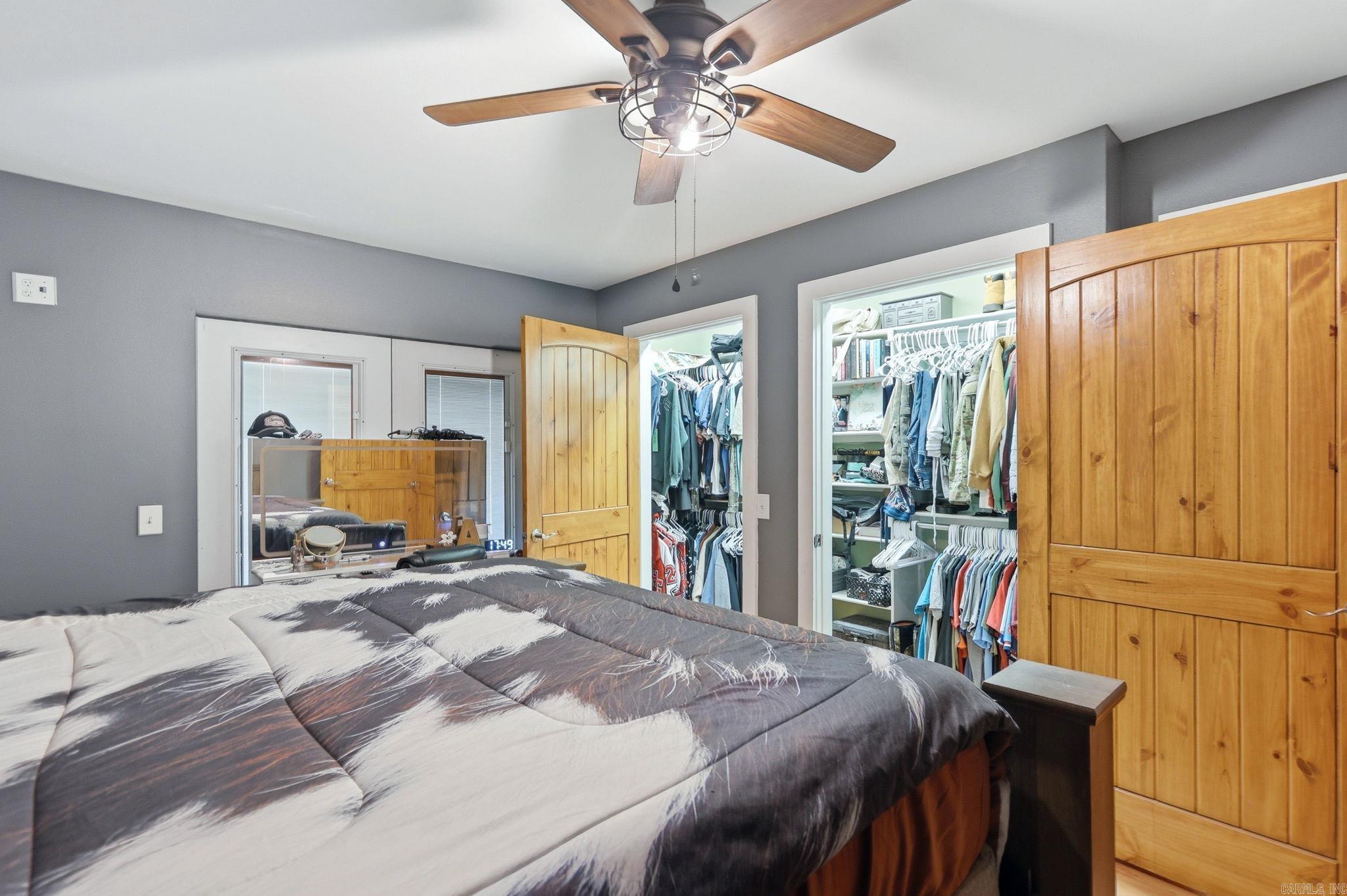 292 Easy Street Property Photo 12