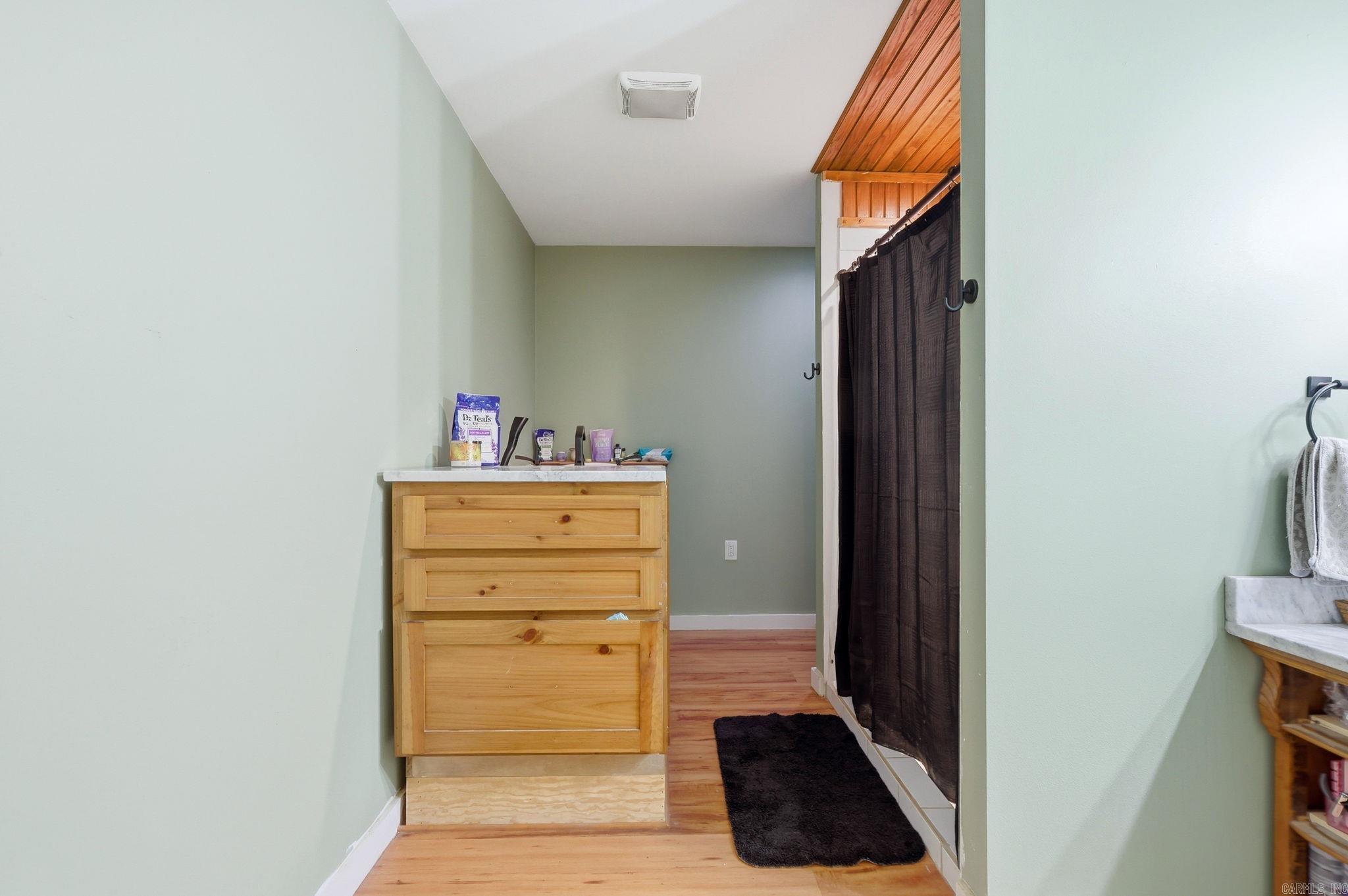 292 Easy Street Property Photo 23