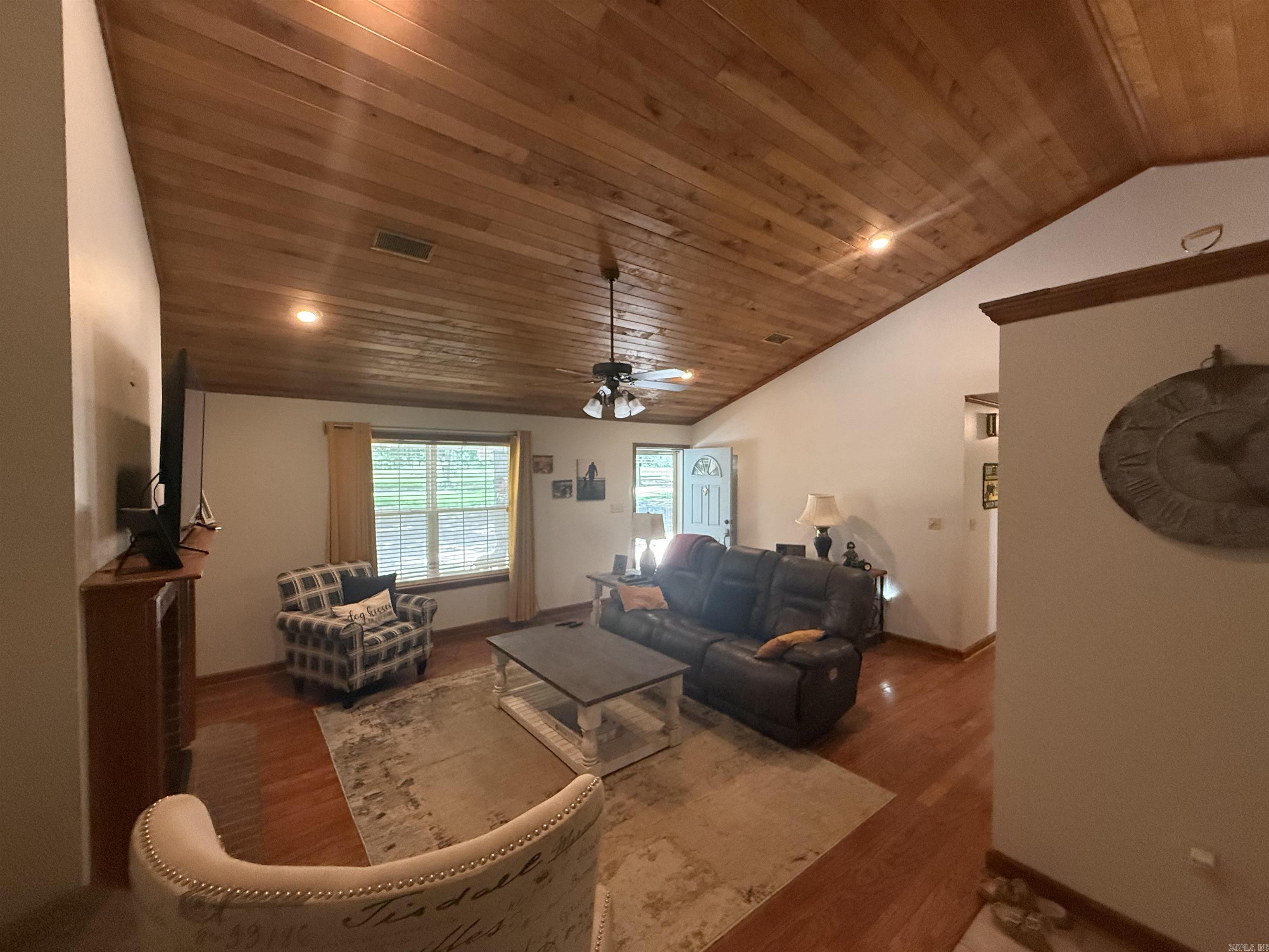 170 Roetzel Road Property Photo 6