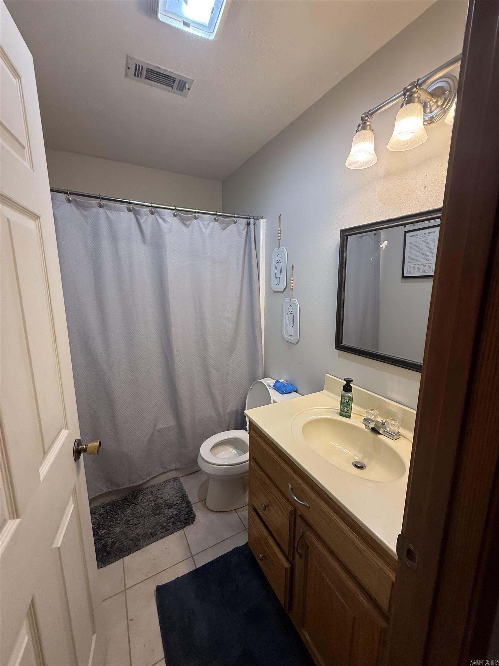 170 Roetzel Road Property Photo 18
