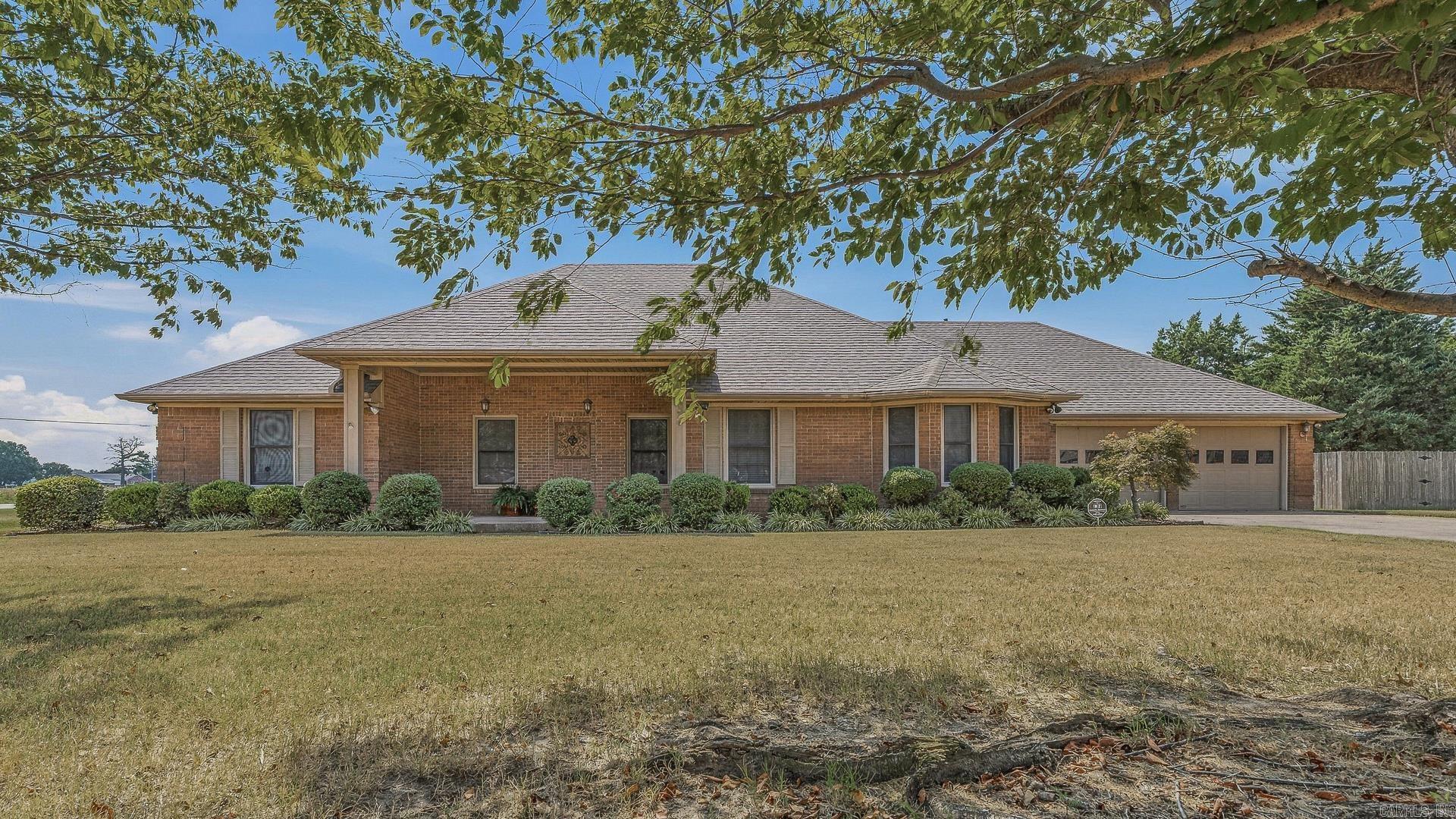 129 Wingate Property Photo 1
