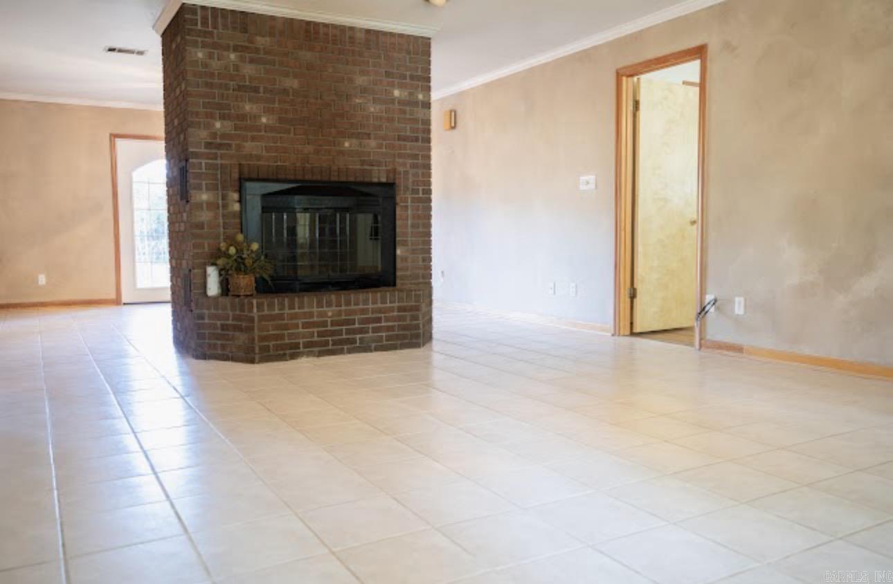 902 Meredith Street Property Photo 3
