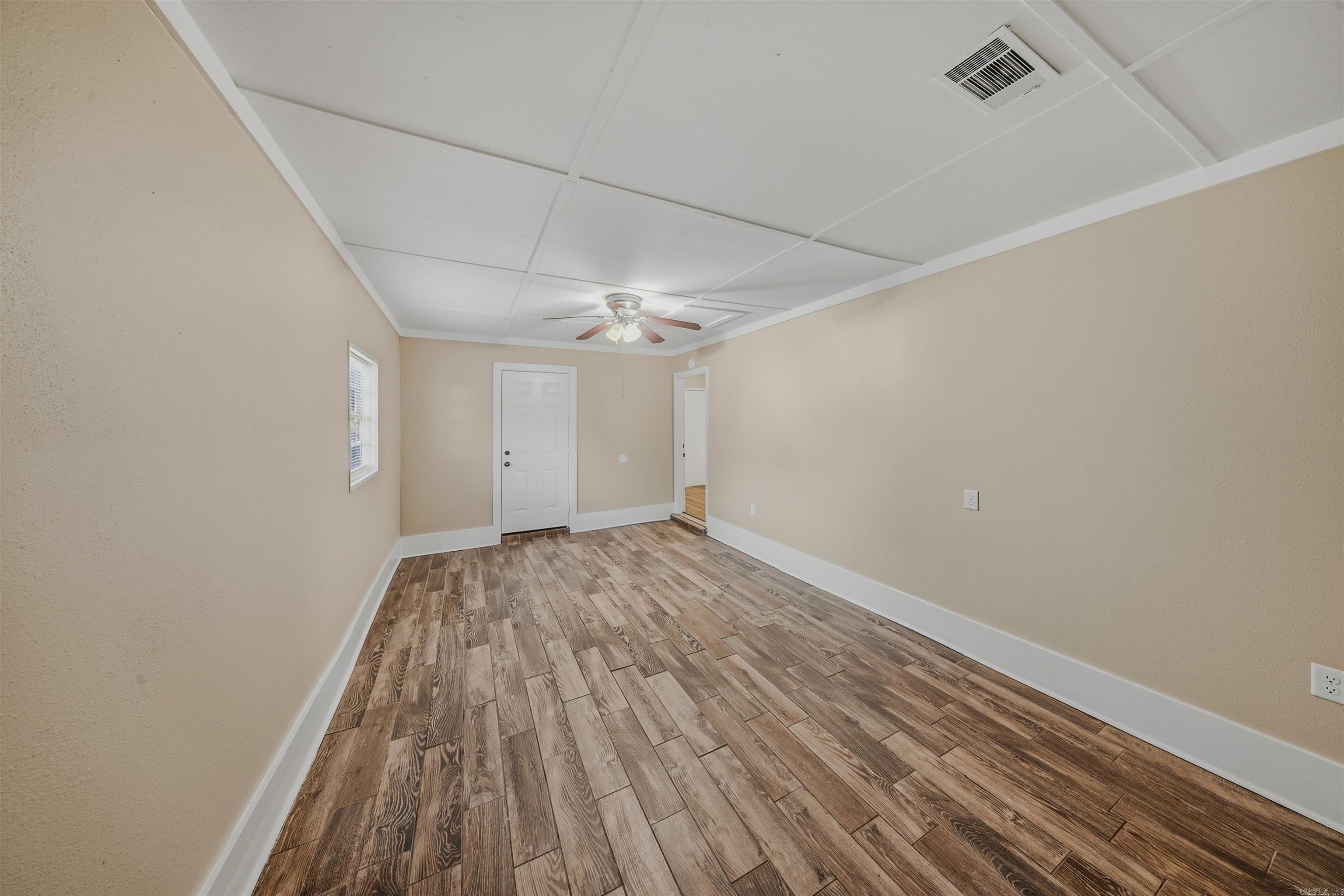 21 Compass Point Street Property Photo 6