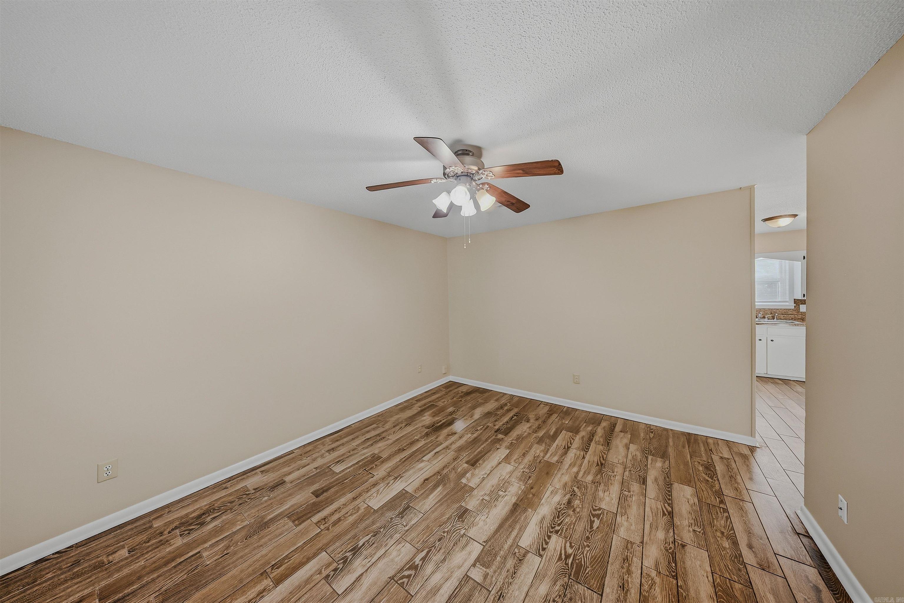 21 Compass Point Street Property Photo 11