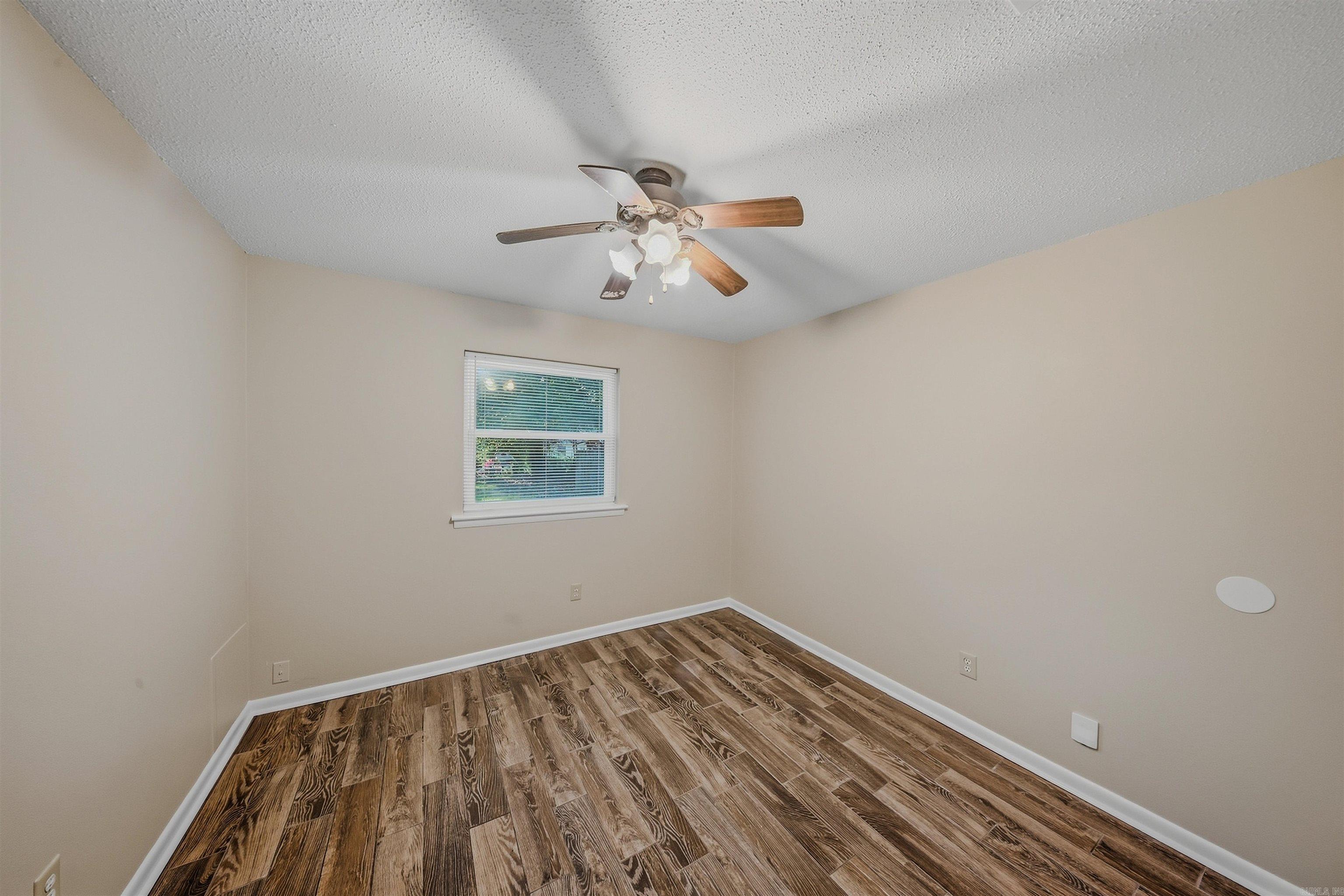 21 Compass Point Street Property Photo 17