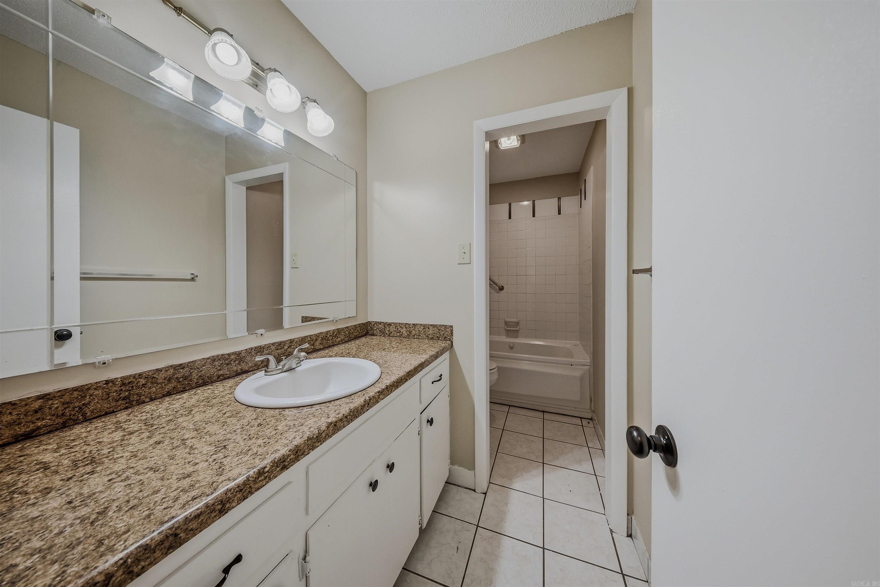 21 Compass Point Street Property Photo 19