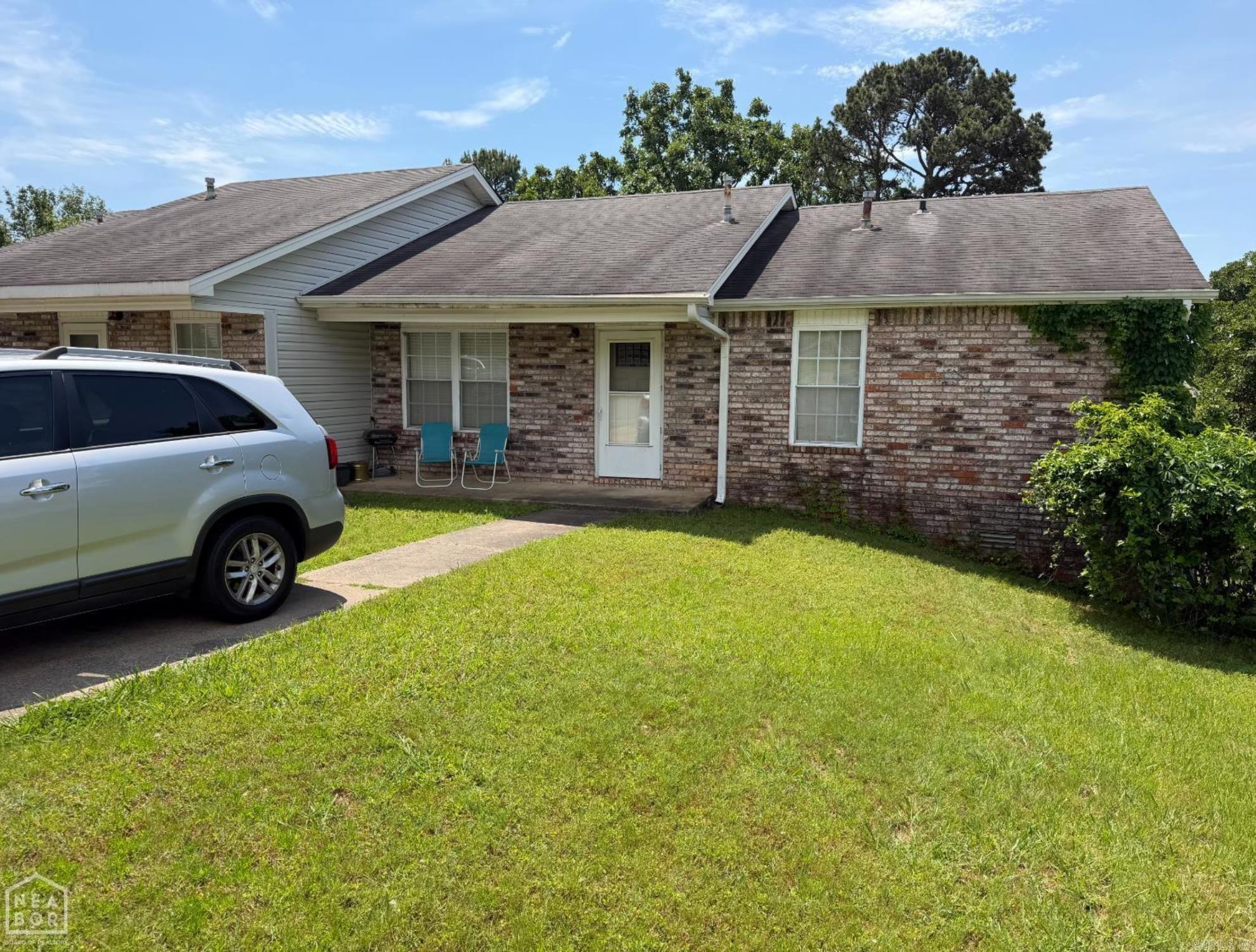 3-4 Southland Cv Property Photo 3