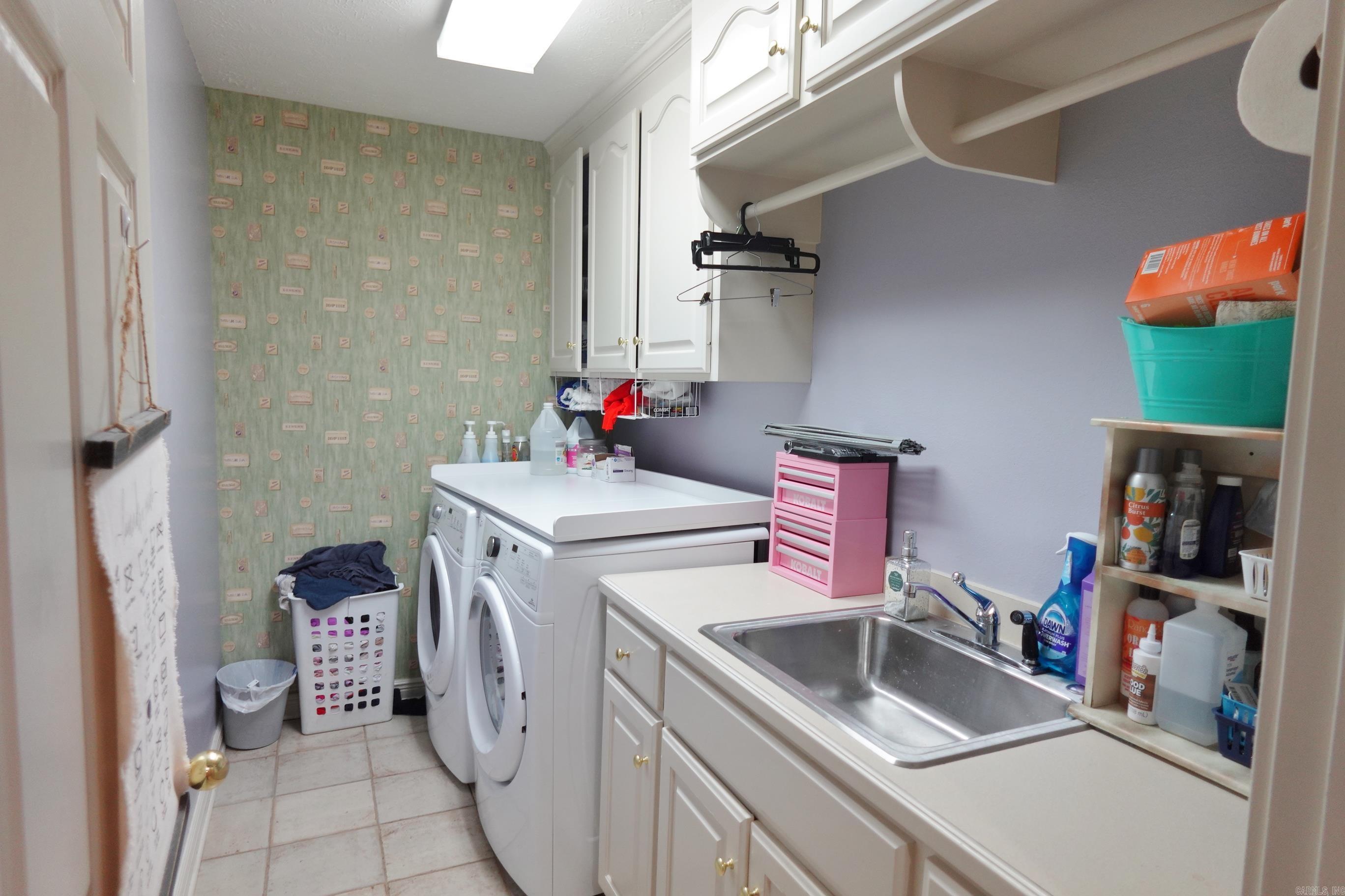 1120 Spatz Circle Property Photo 20