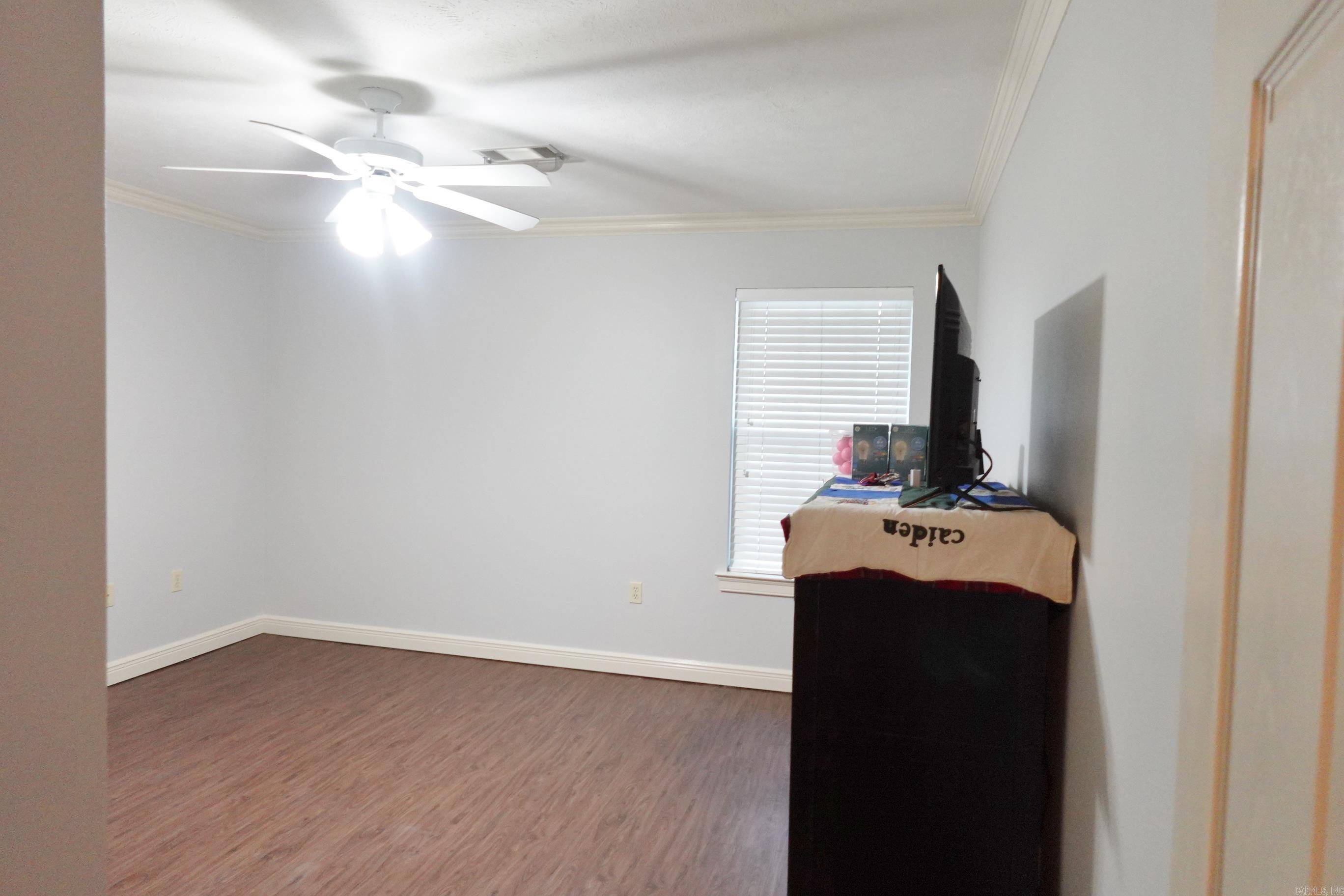 1120 Spatz Circle Property Photo 41