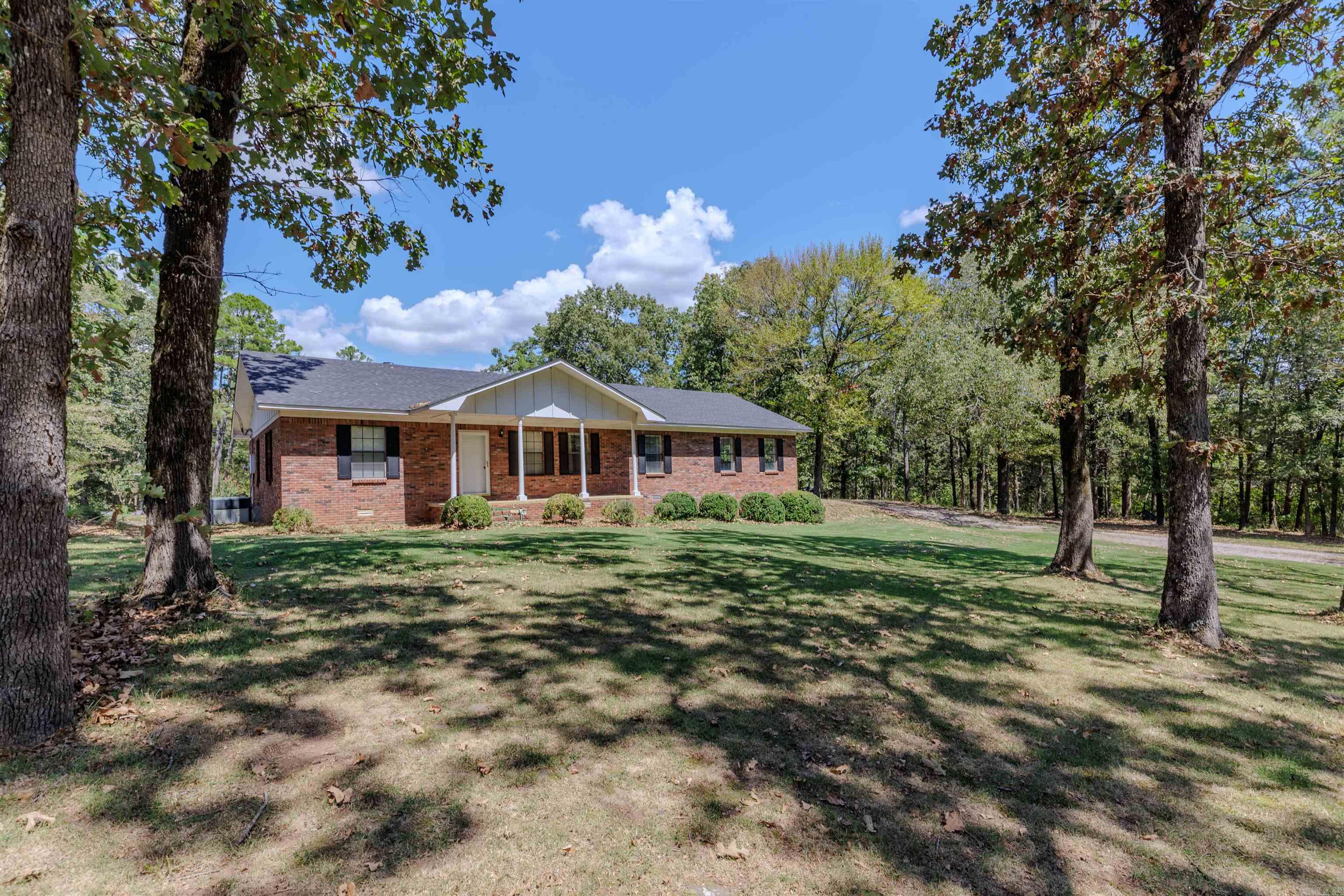 3438 W Highway 60 Property Photo 7