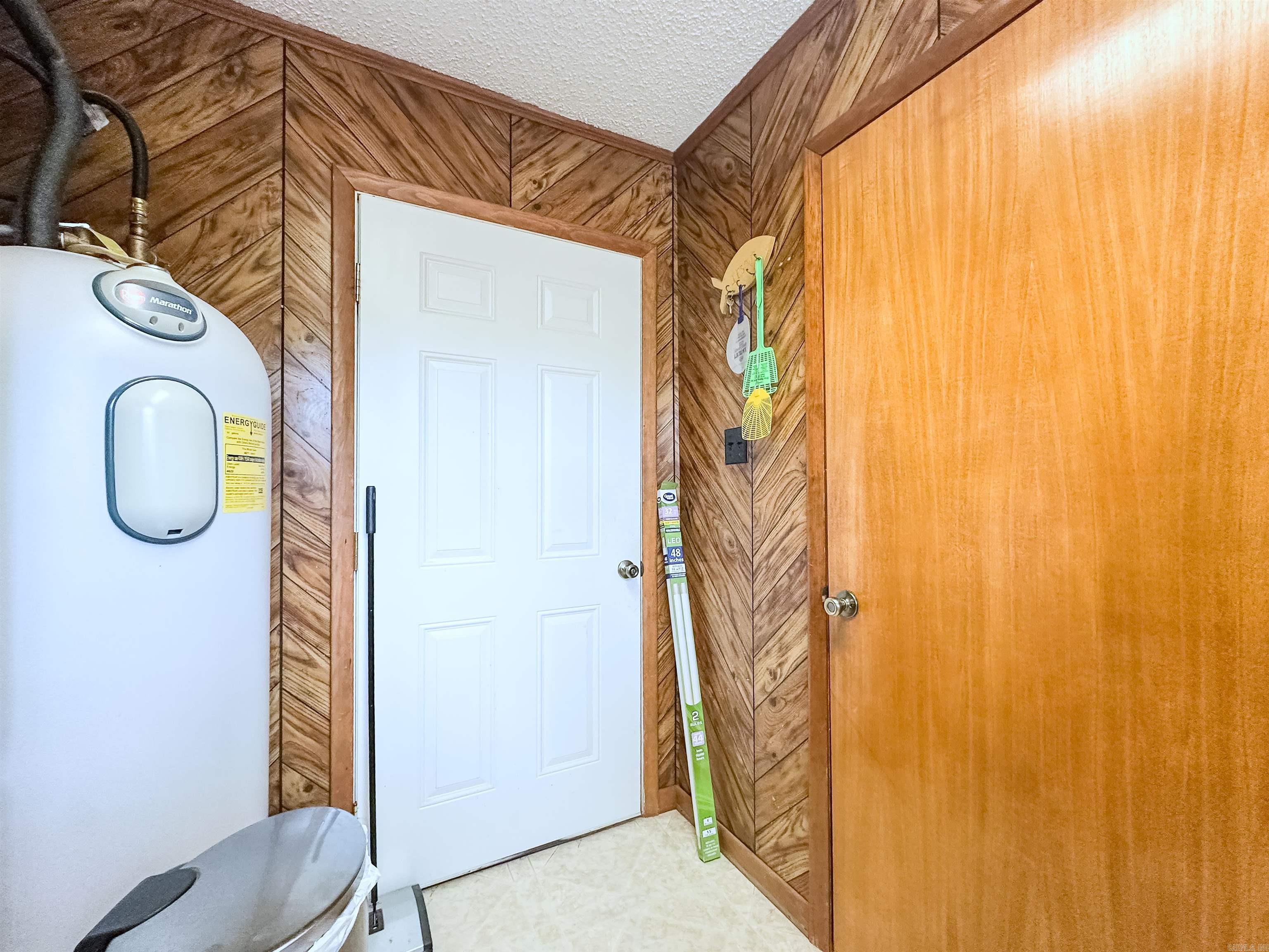 3438 W Highway 60 Property Photo 19