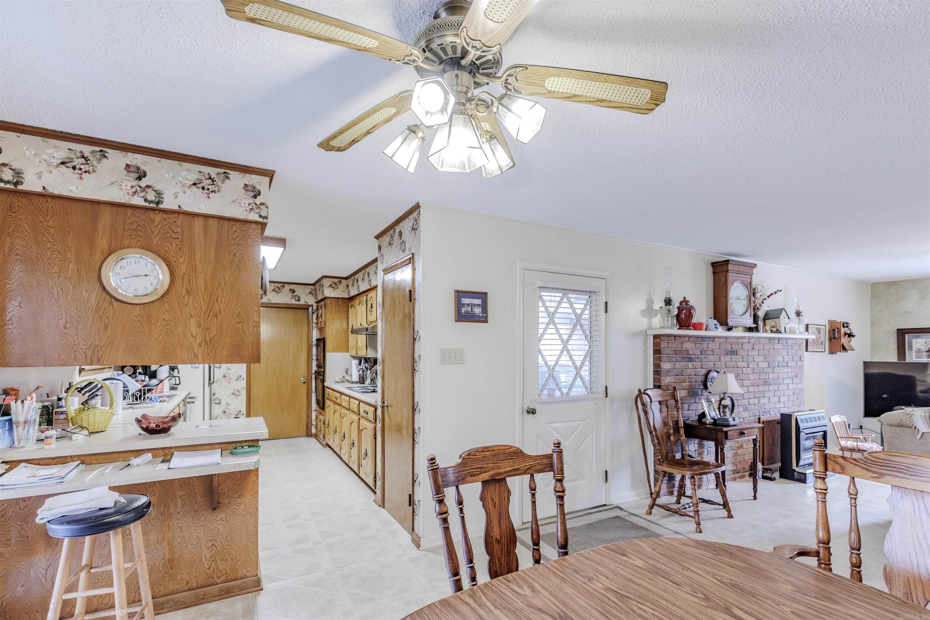 3438 W Highway 60 Property Photo 23
