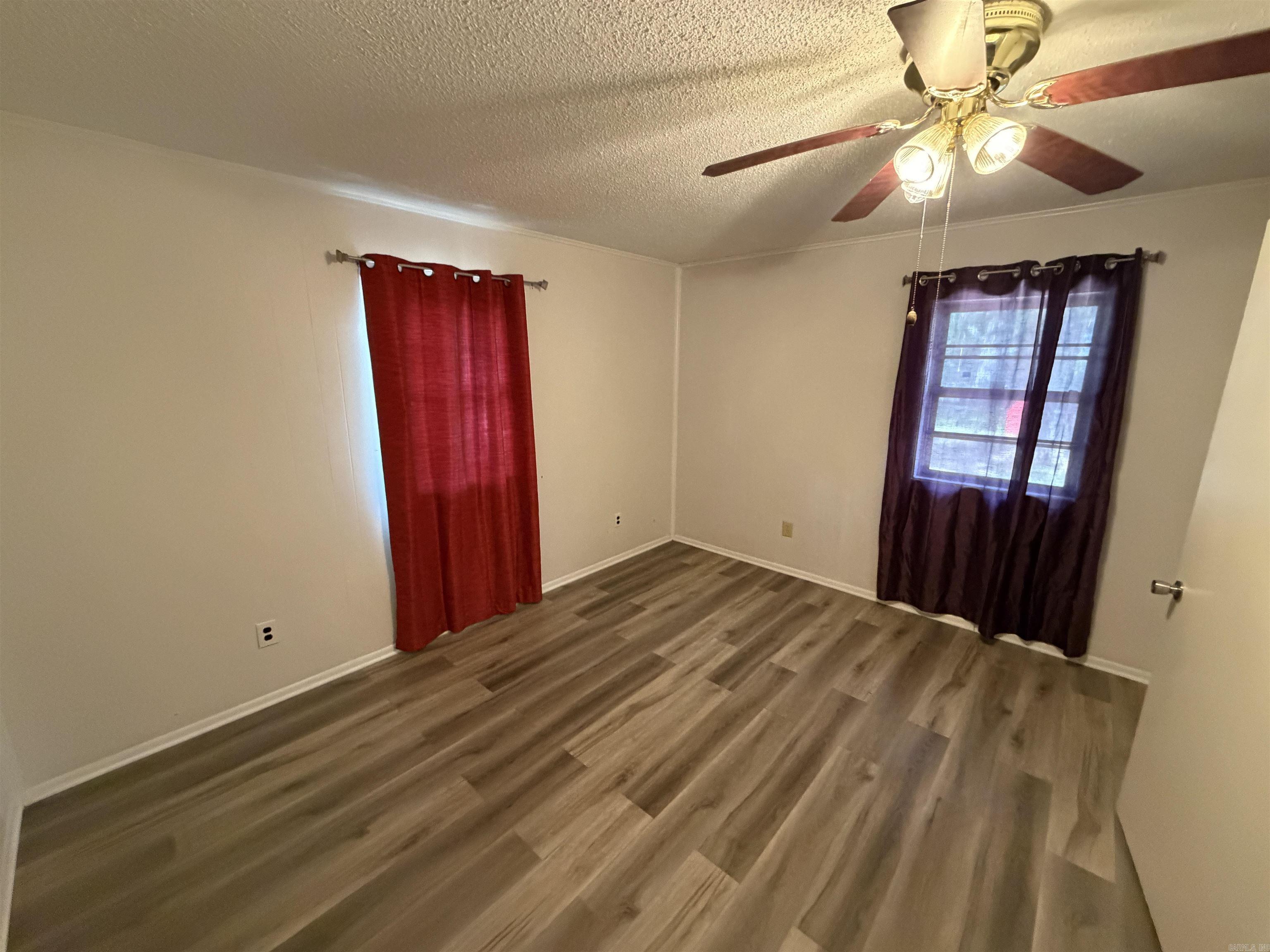 117 Harold St Property Photo 8