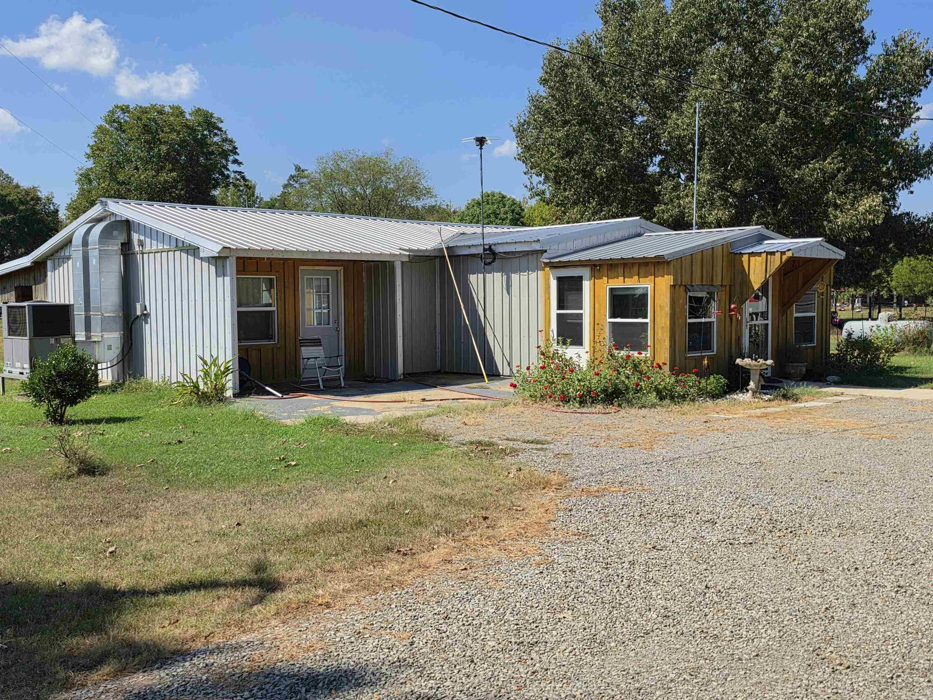 92 Liberty Valley Road Property Photo 2
