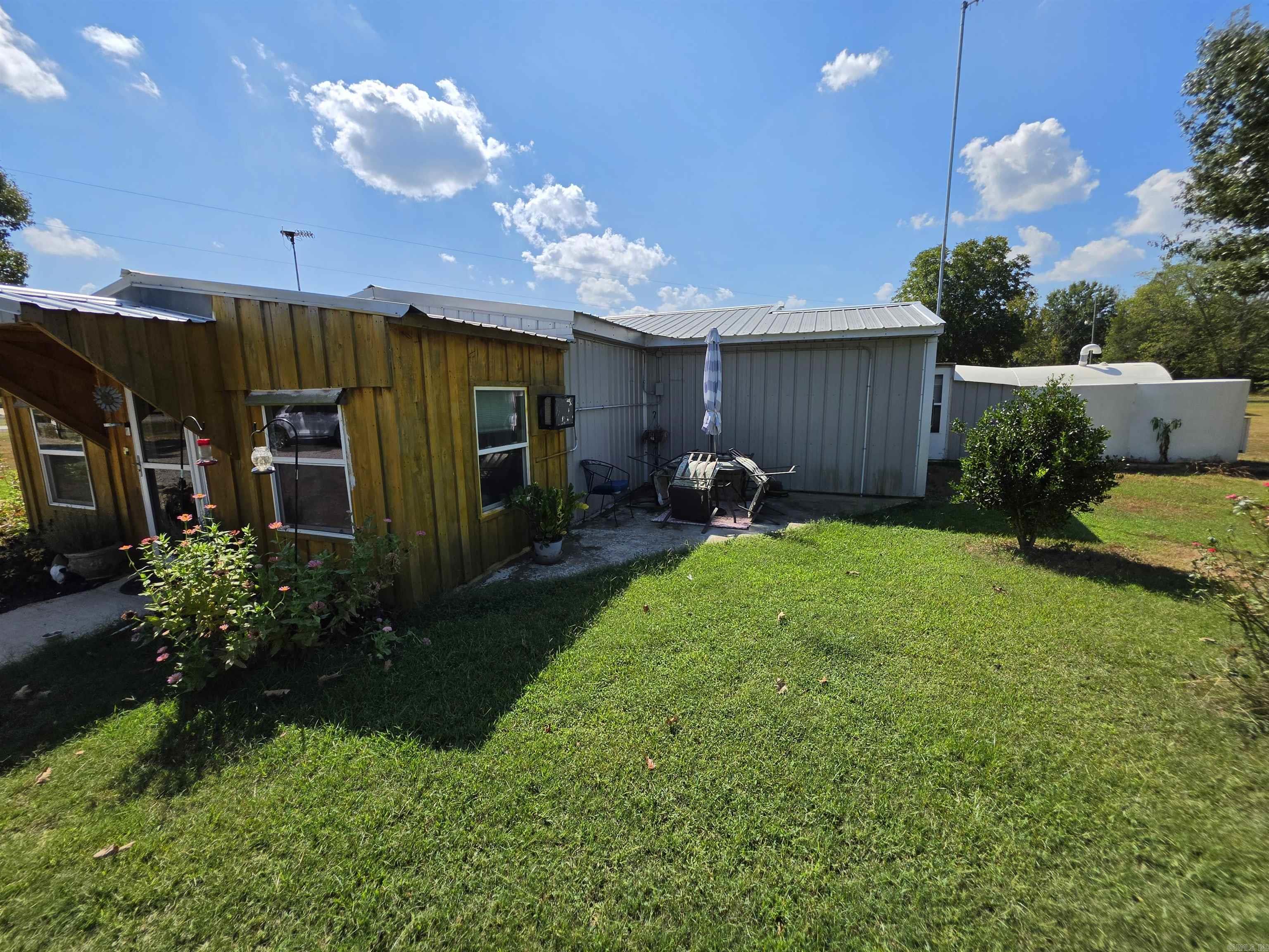 92 Liberty Valley Road Property Photo 3