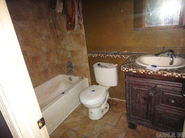 446 Old Military Road Property Photo 11