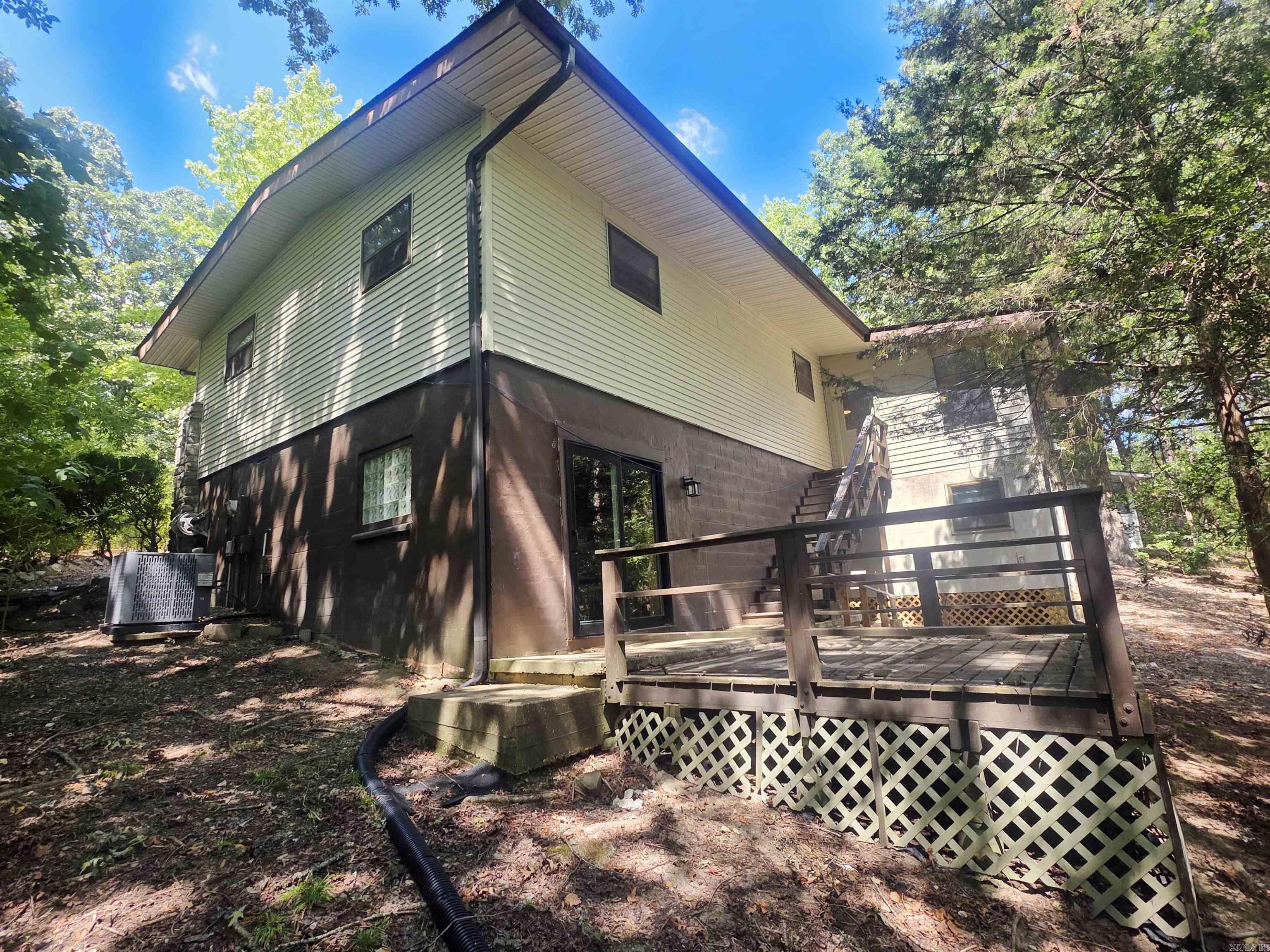 3 Neda Circle Property Photo 6