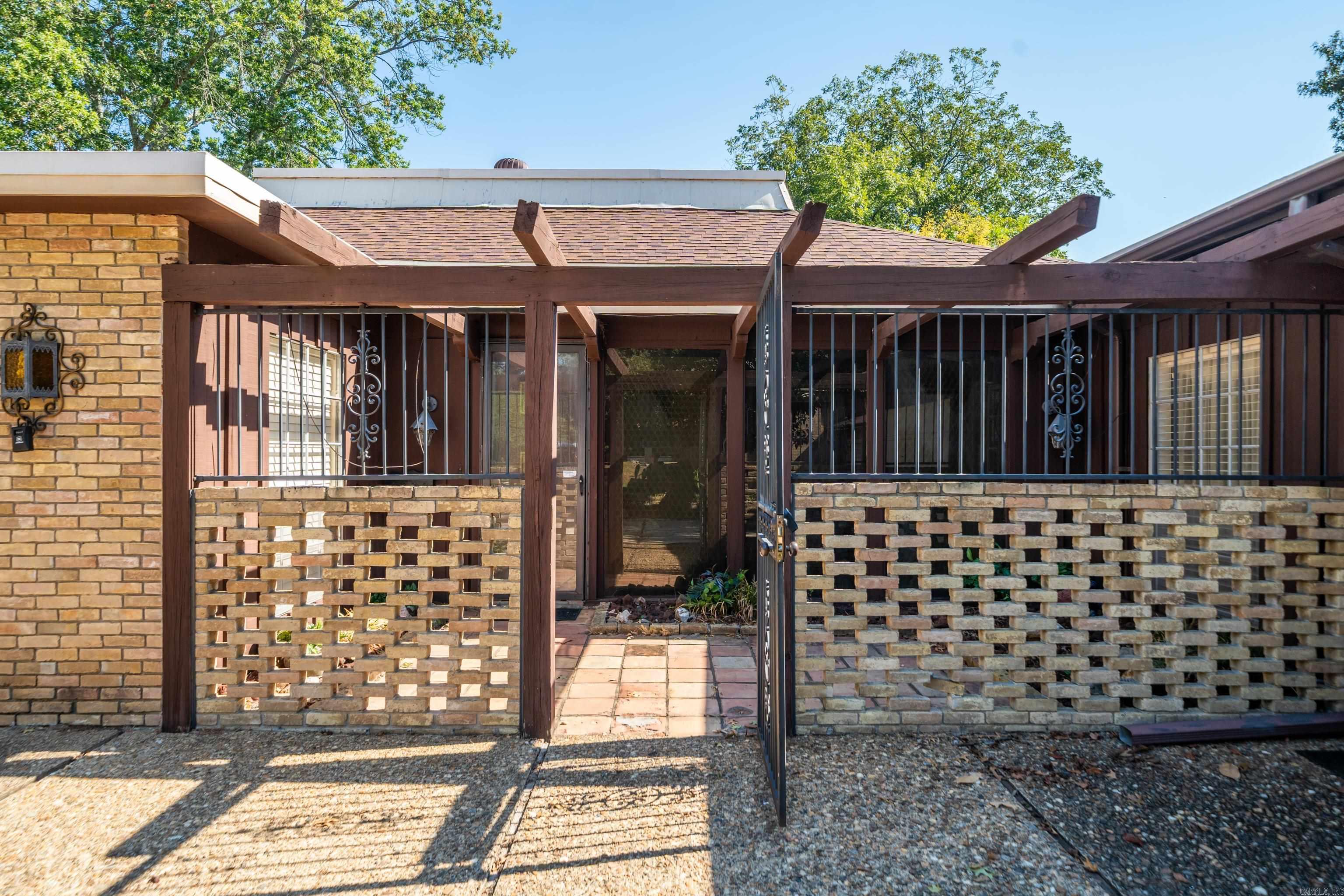 625 Prospect Avenue Property Photo 3