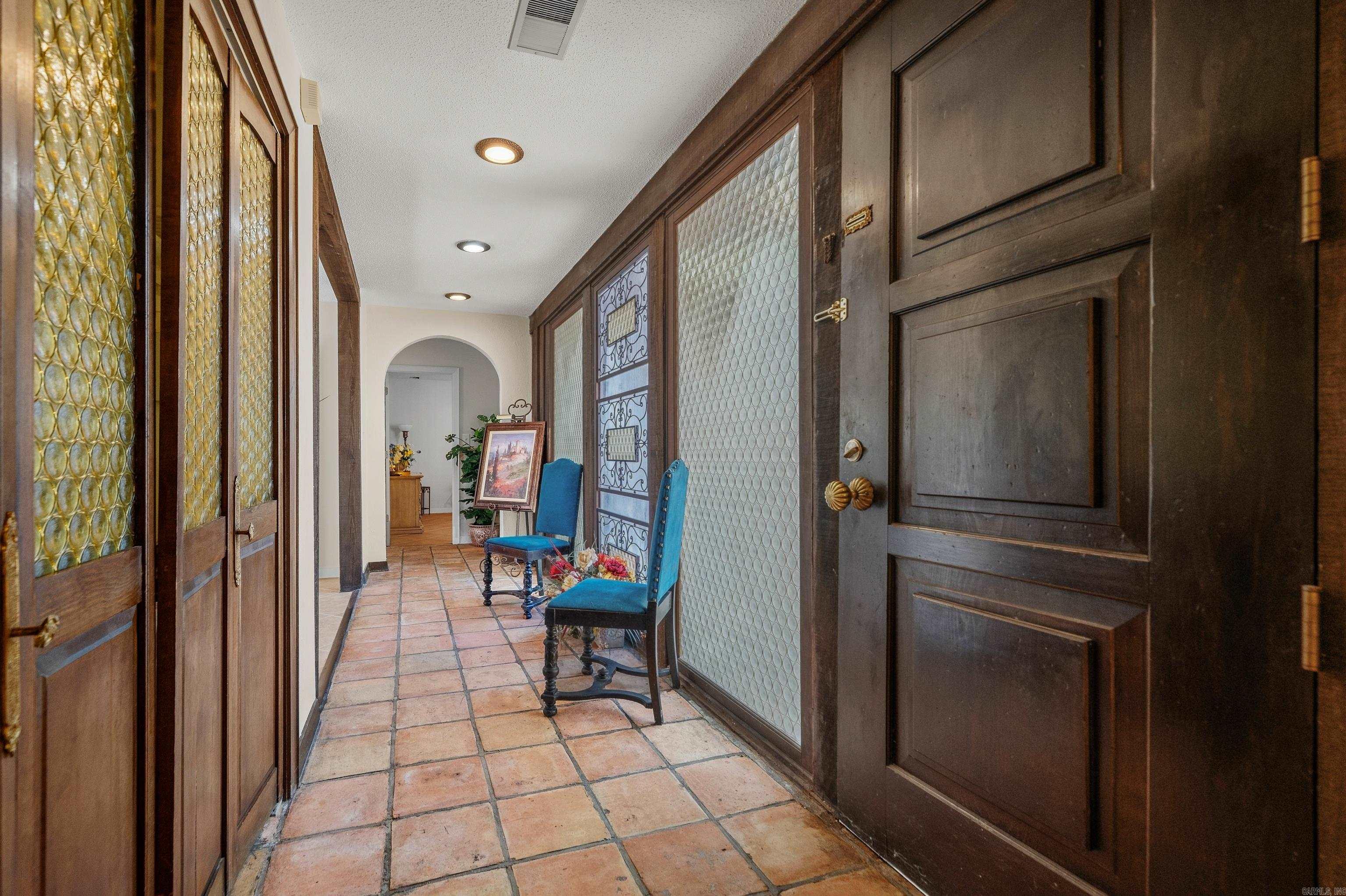 625 Prospect Avenue Property Photo 4