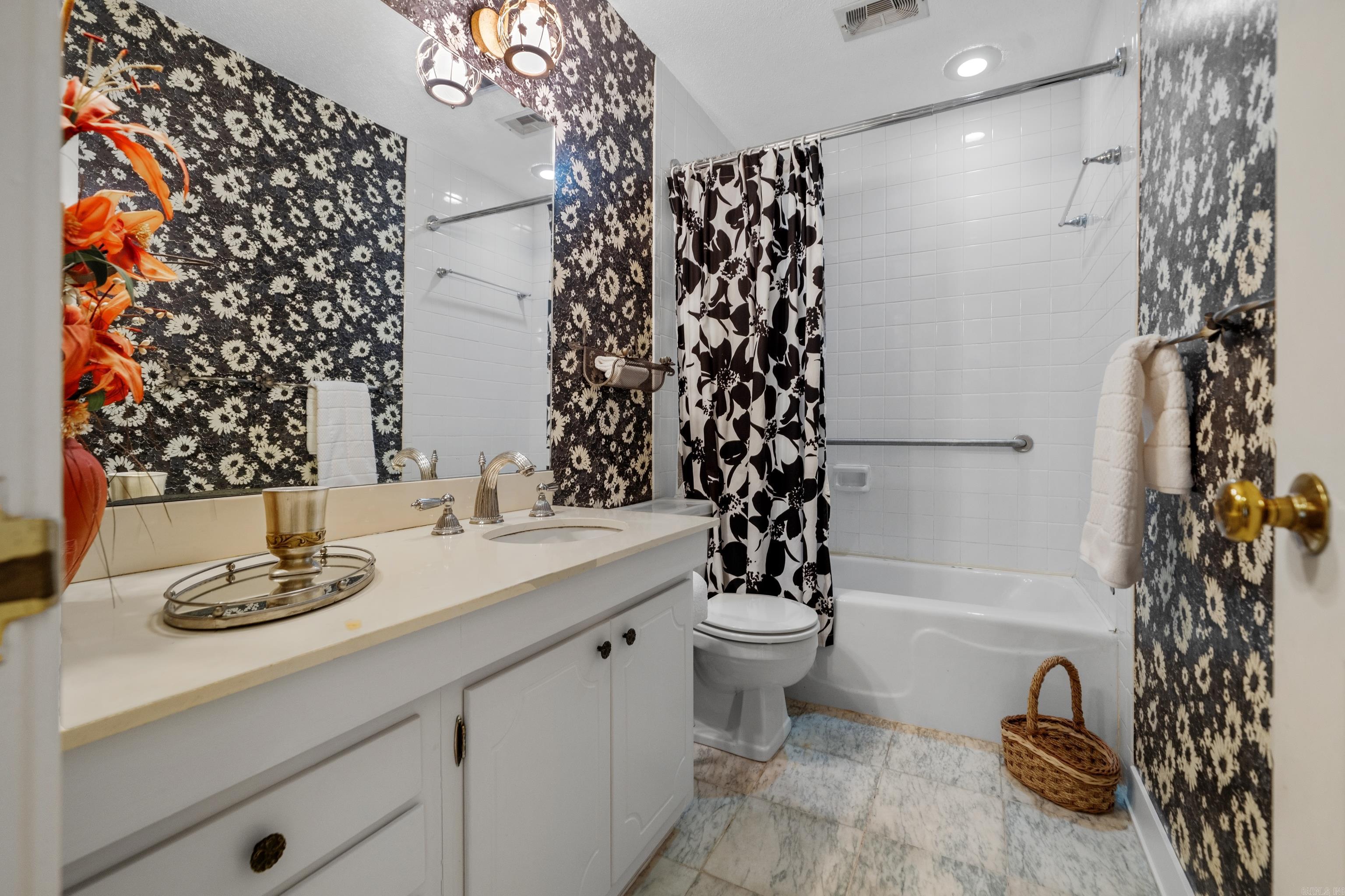 625 Prospect Avenue Property Photo 33