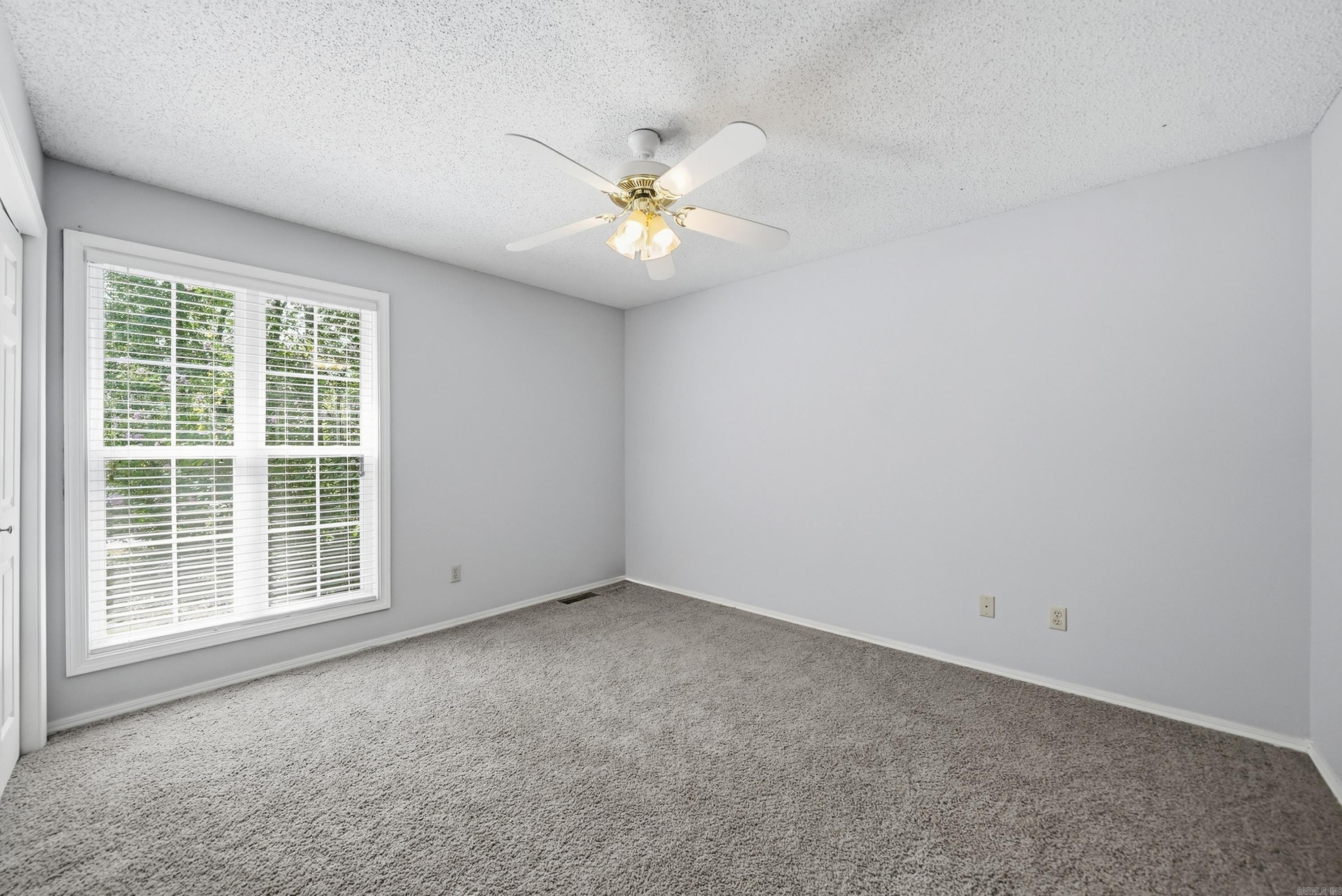 11 Alicante Lane Property Photo 22