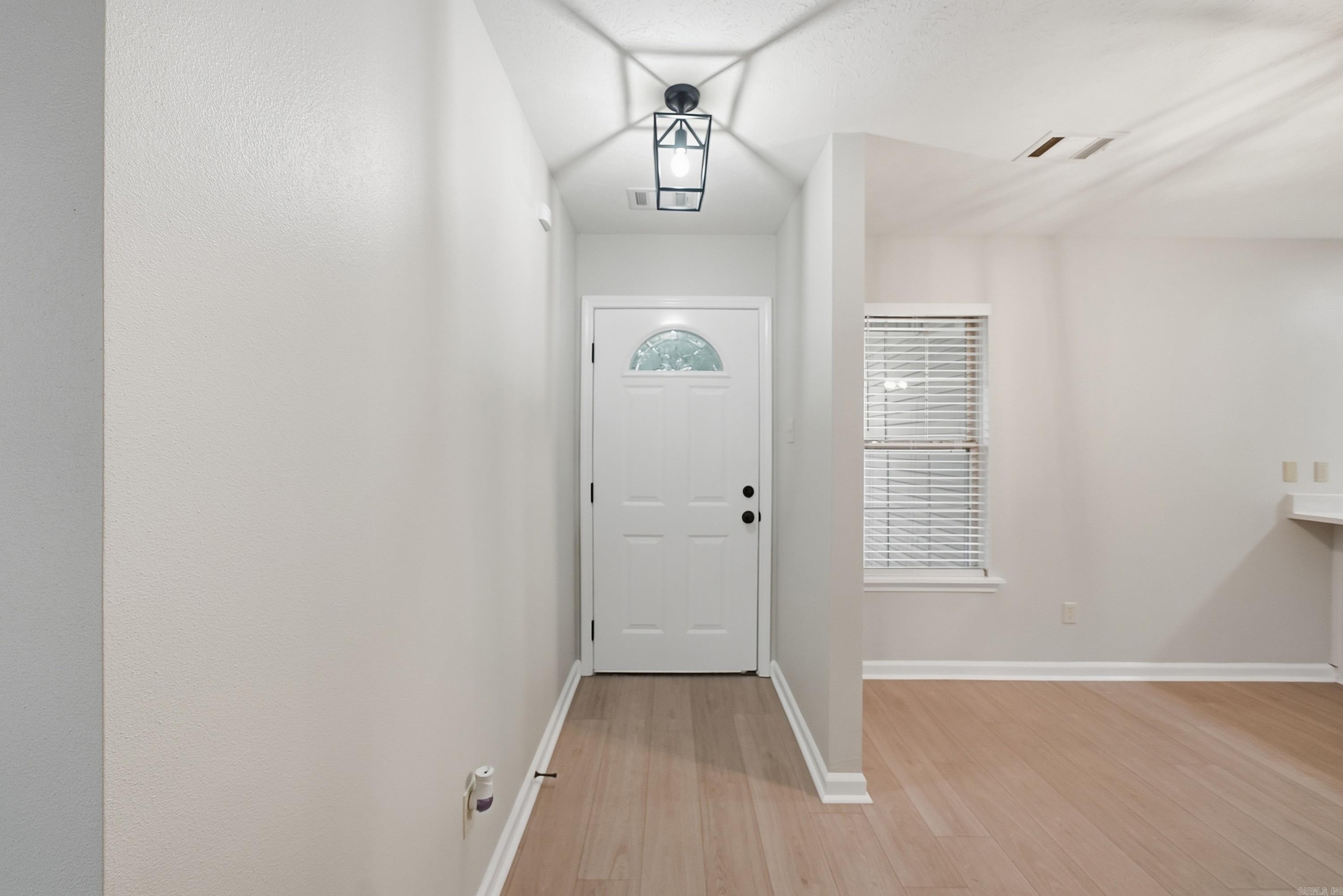 162 Peach Street Property Photo 8