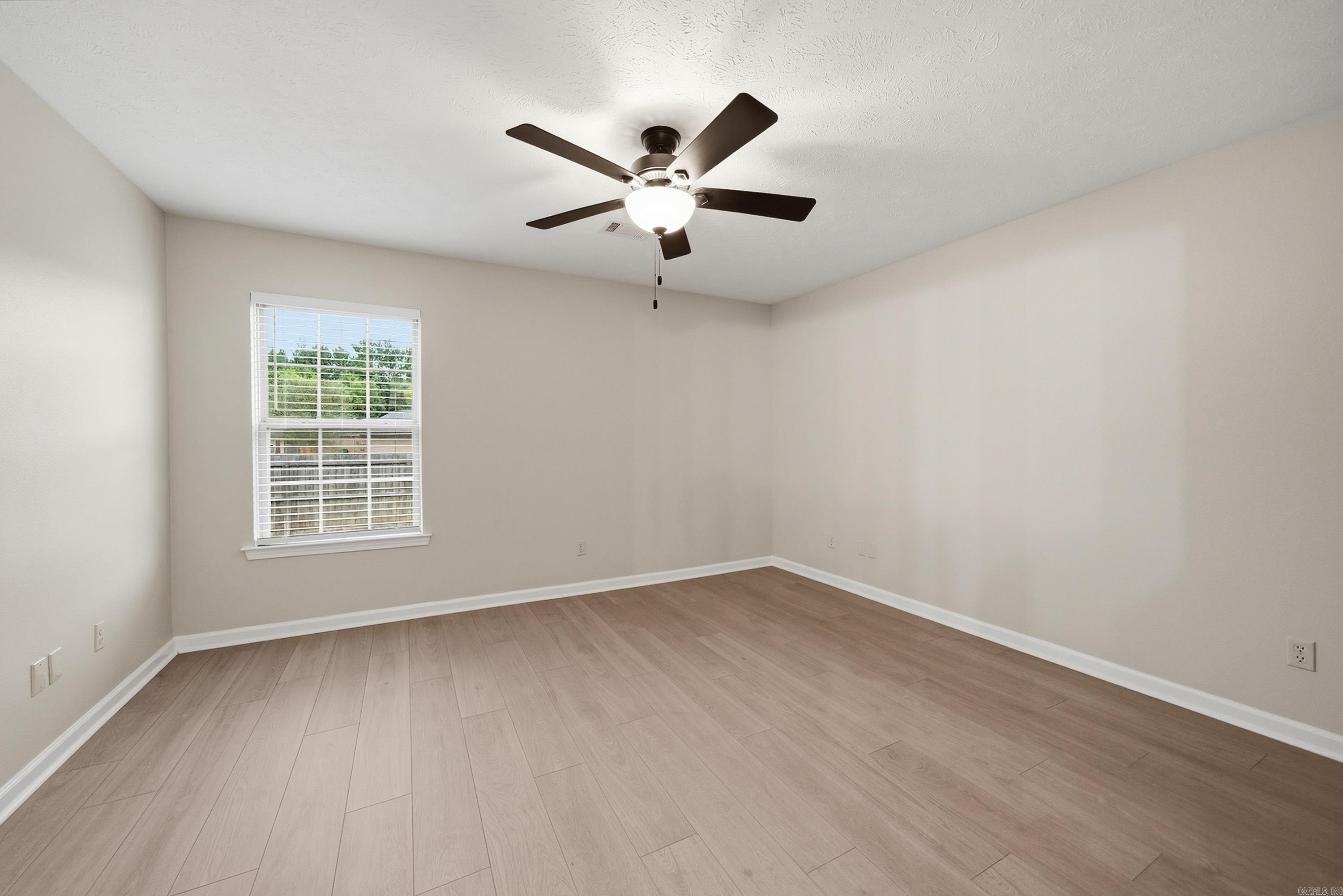 162 Peach Street Property Photo 32