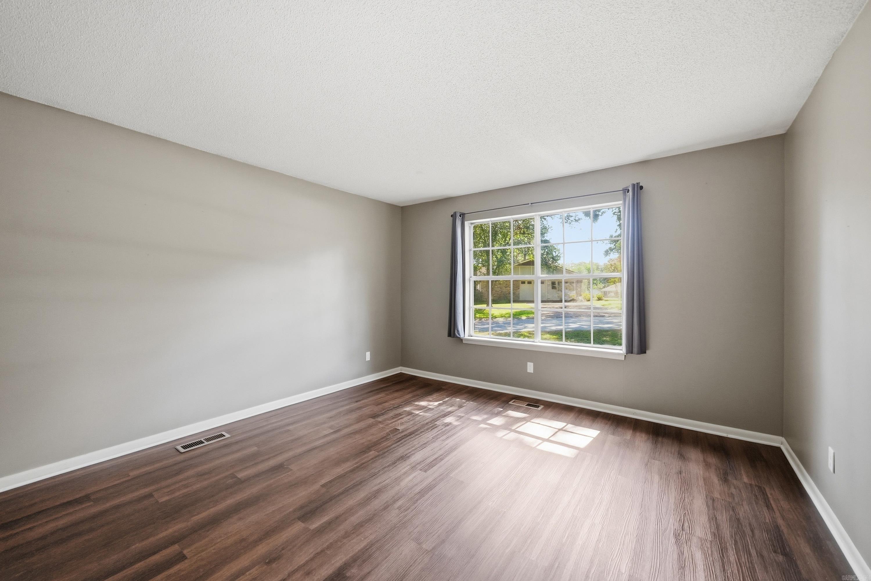 1701 War Eagle Drive Property Photo 8