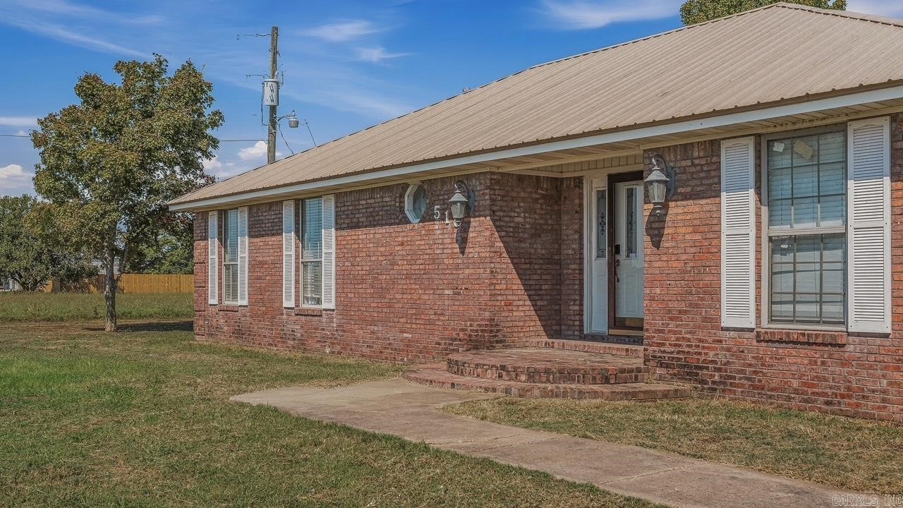 518 State Highway M Property Photo 3