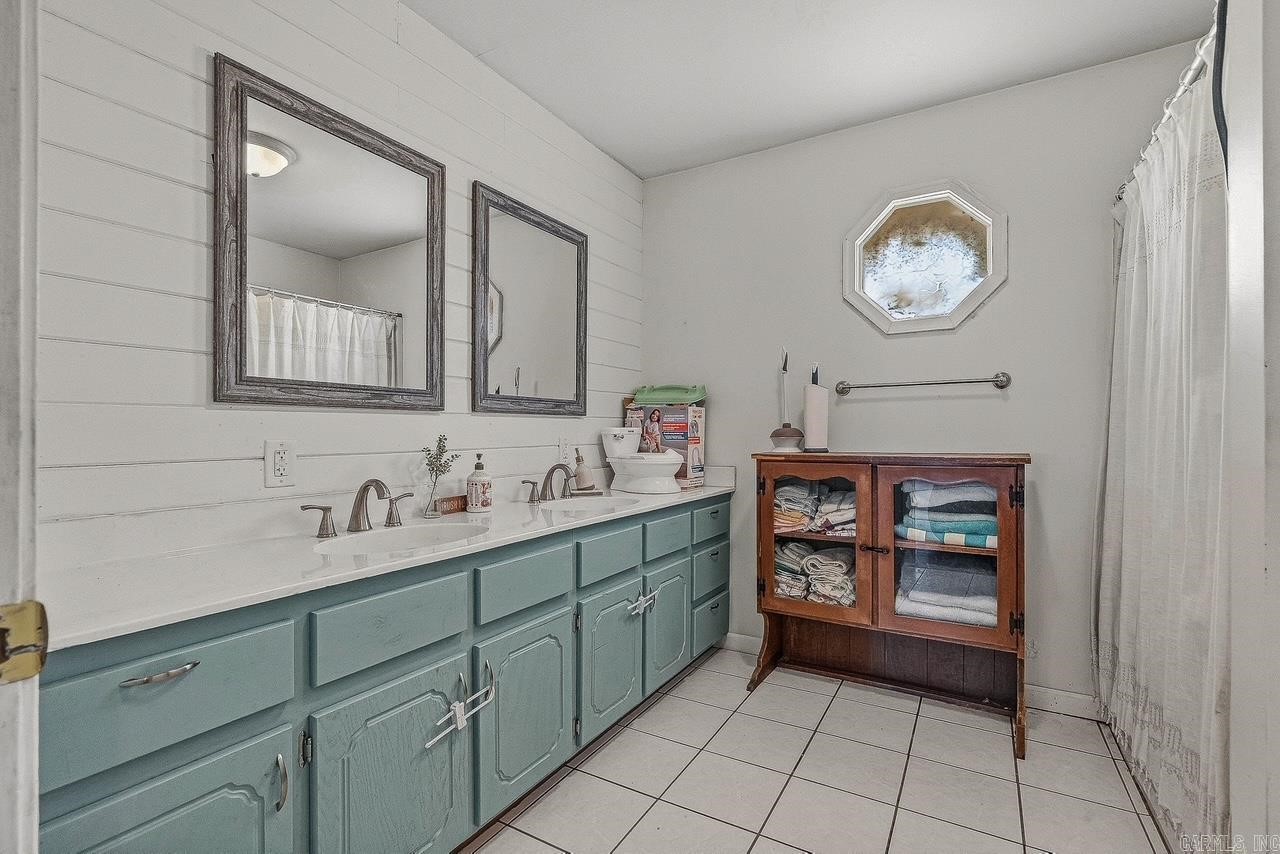518 State Highway M Property Photo 11