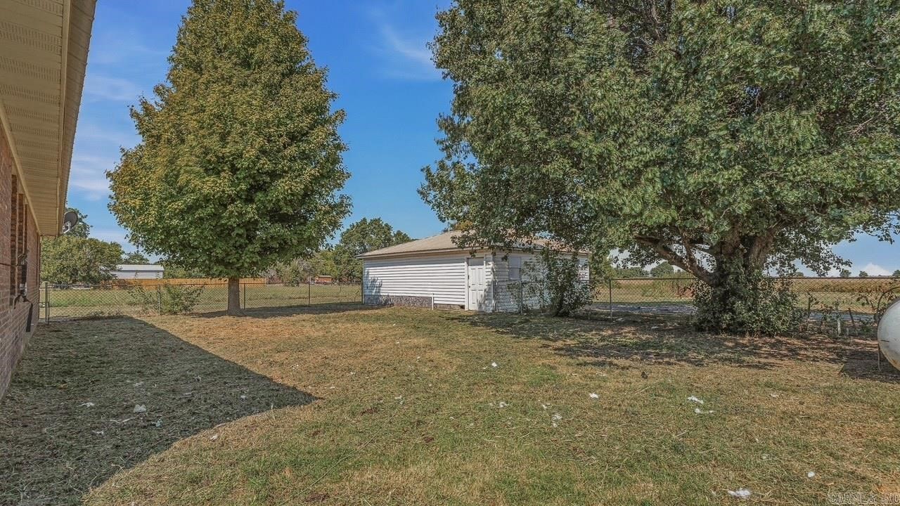 518 State Highway M Property Photo 16