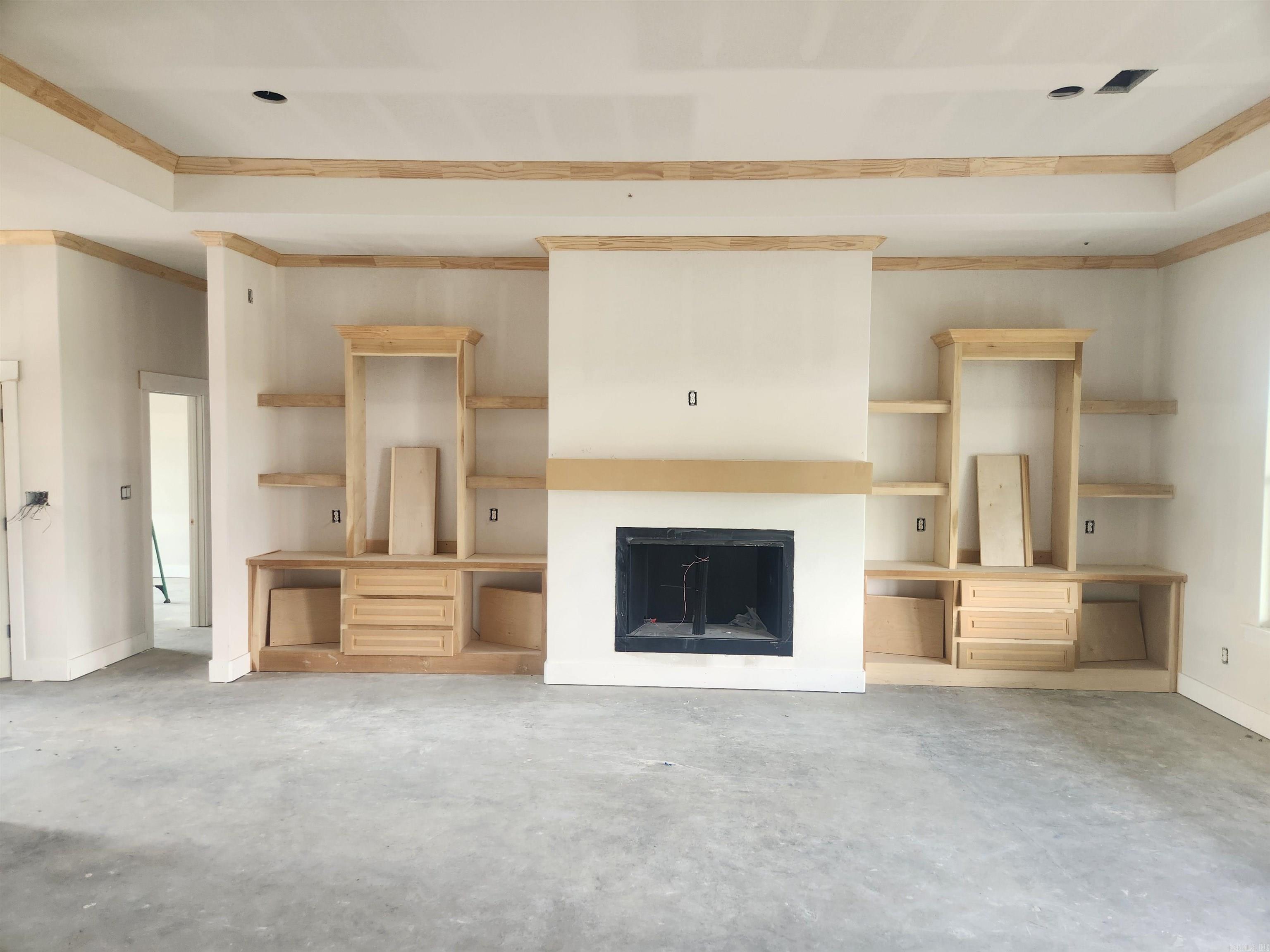 695 Mound View Drive Property Photo 4