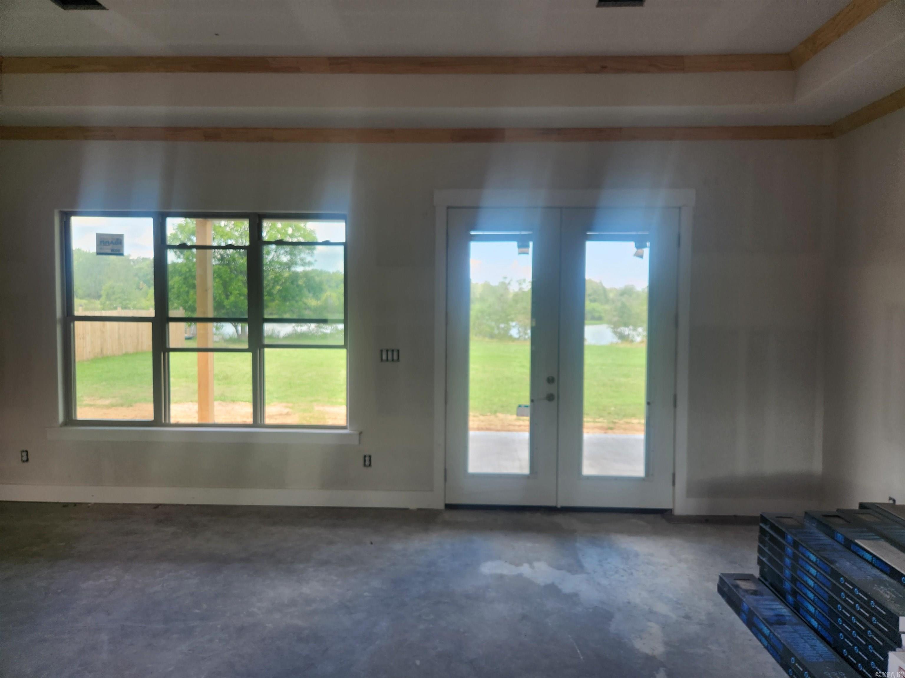 695 Mound View Drive Property Photo 6