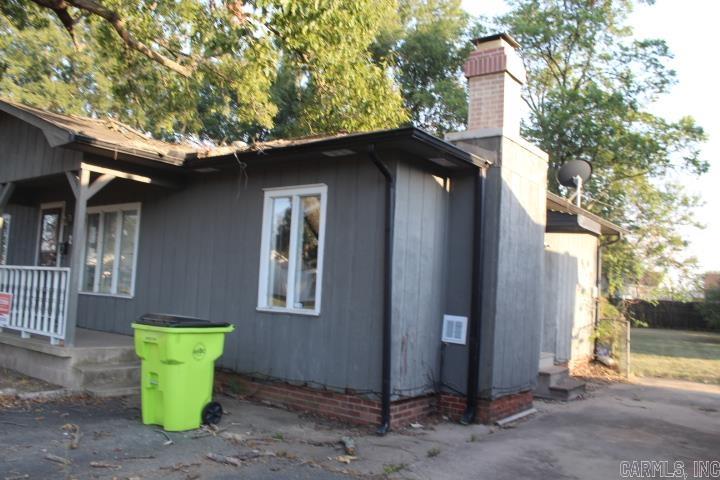 219 W 20th Street Property Photo 6