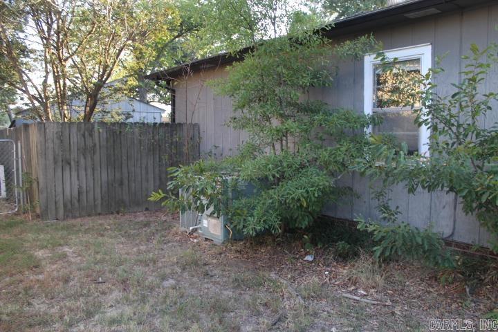 219 W 20th Street Property Photo 13