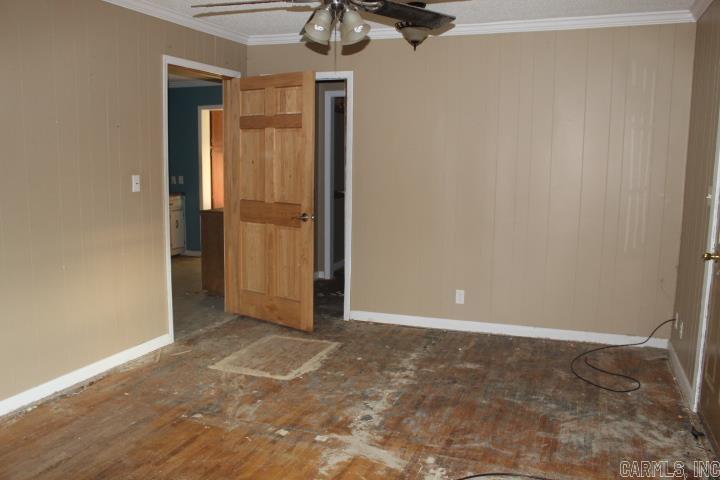 219 W 20th Street Property Photo 33