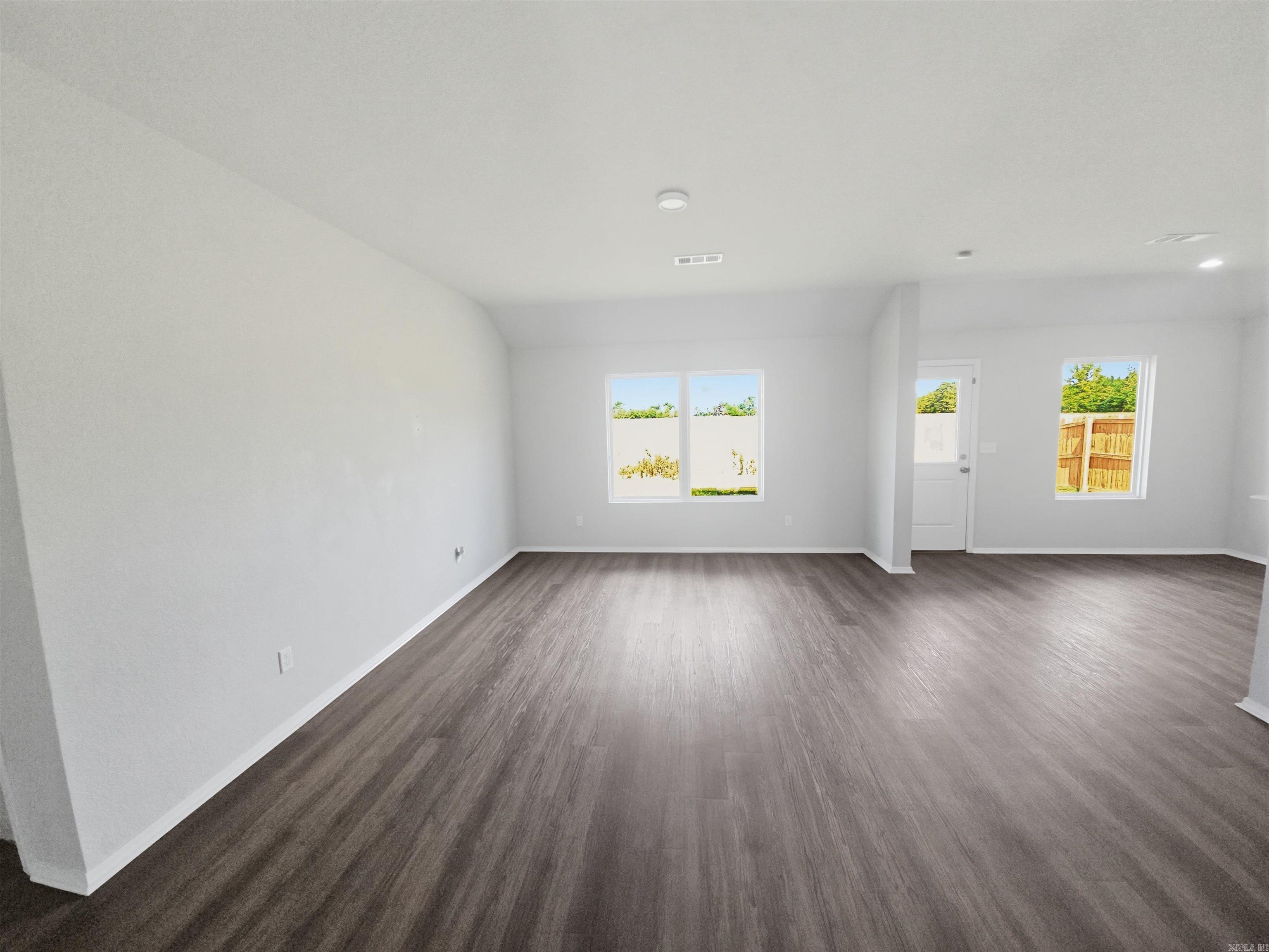 37 Sunny Oak Trail Property Photo 9