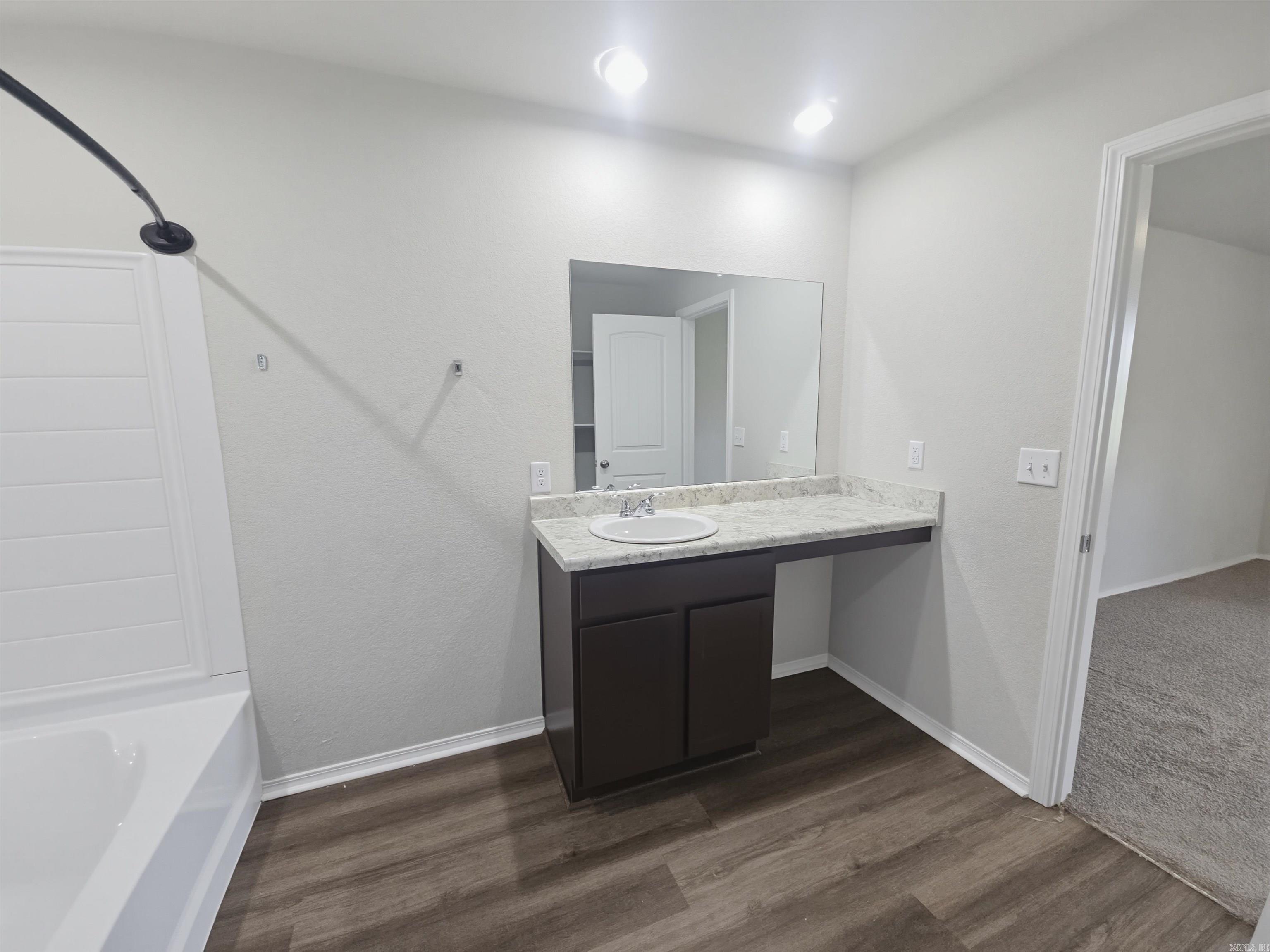 37 Sunny Oak Trail Property Photo 13