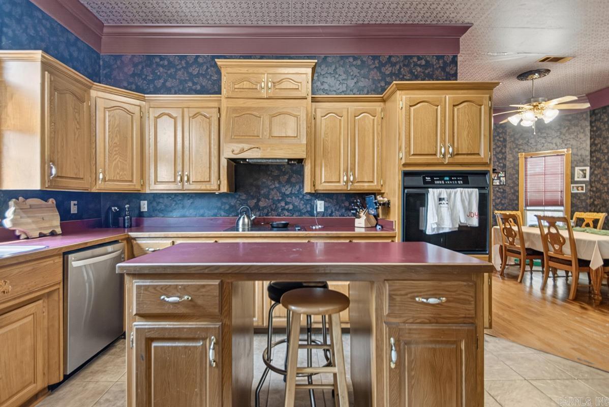 9854 Highway 70 Property Photo 15