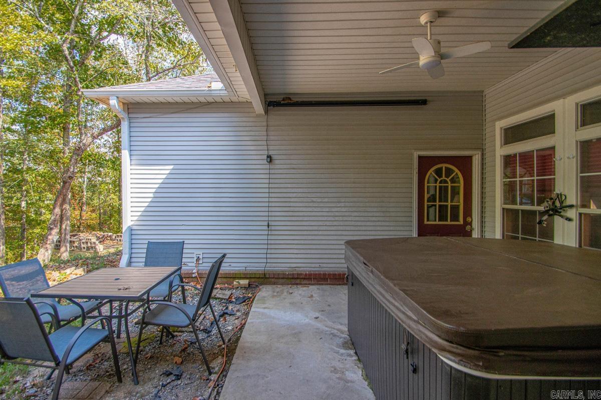 9854 Highway 70 Property Photo 31