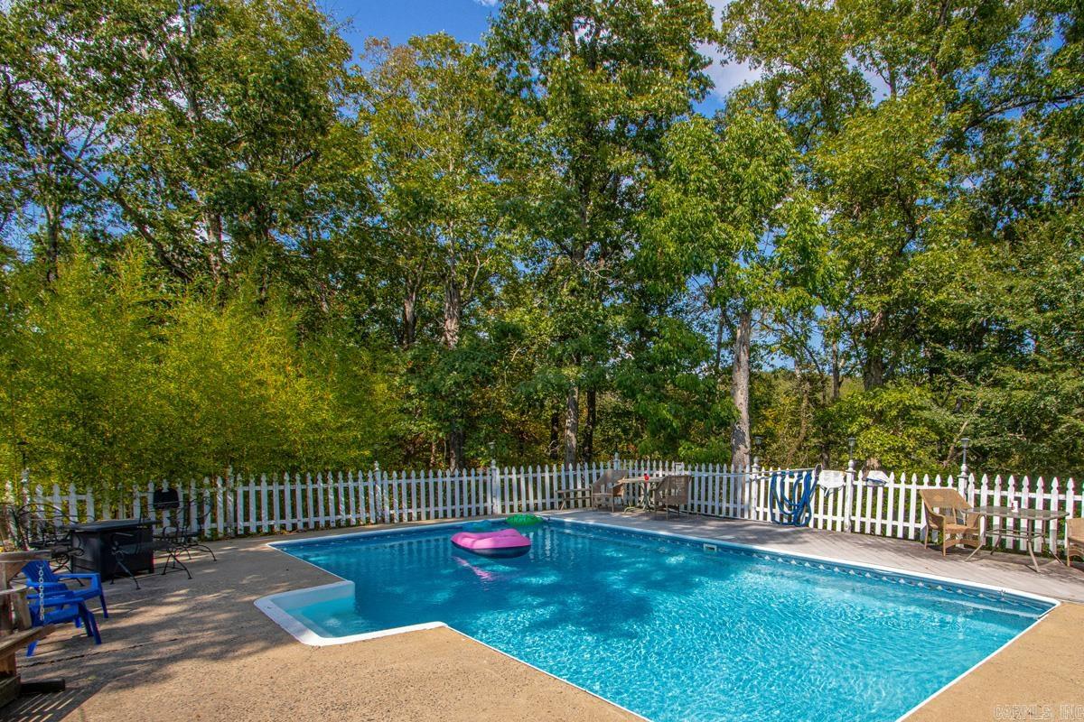 9854 Highway 70 Property Photo 35